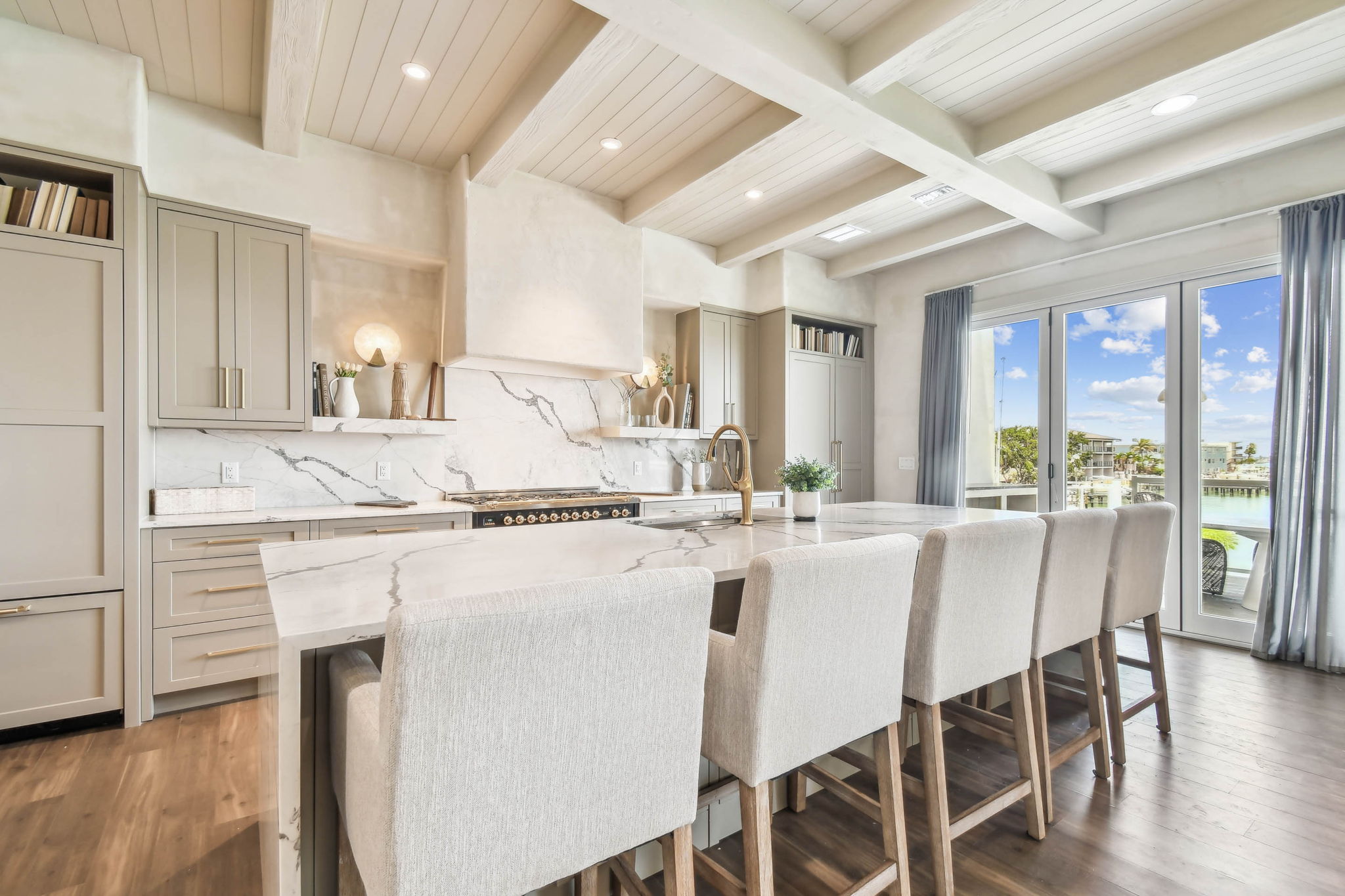 Treasure Island, Florida, 33706, United States, 5 Bedrooms Bedrooms, ,5 BathroomsBathrooms,Residential,For Sale,1792310