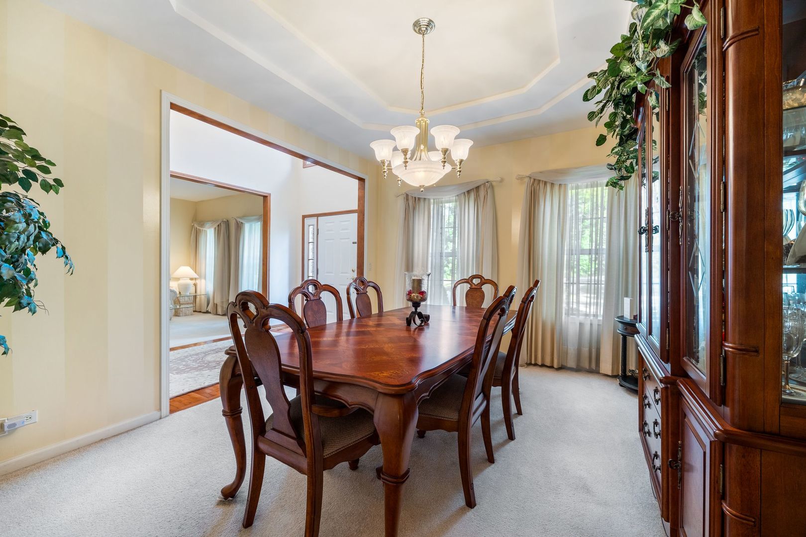 Oswego, Illinois, 60543, United States, 5 Bedrooms Bedrooms, ,4 BathroomsBathrooms,Residential,For Sale,1989652