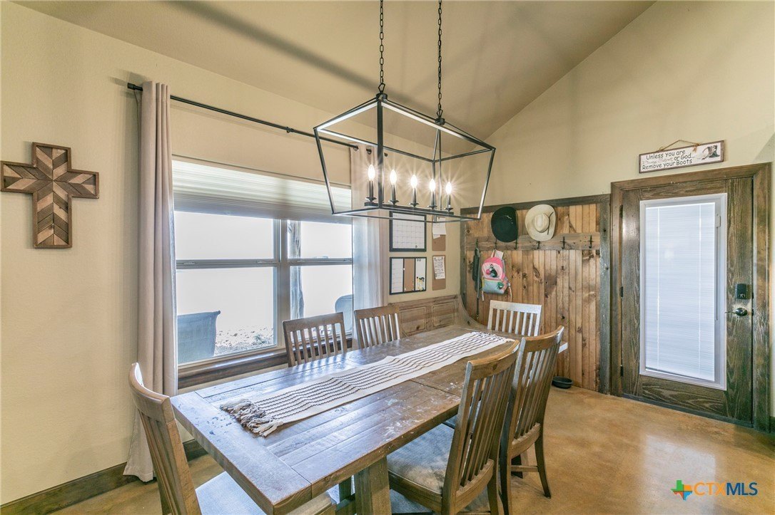 Granger, Texas, 76530, United States, 3 Bedrooms Bedrooms, ,2 BathroomsBathrooms,Residential,For Sale,1923229