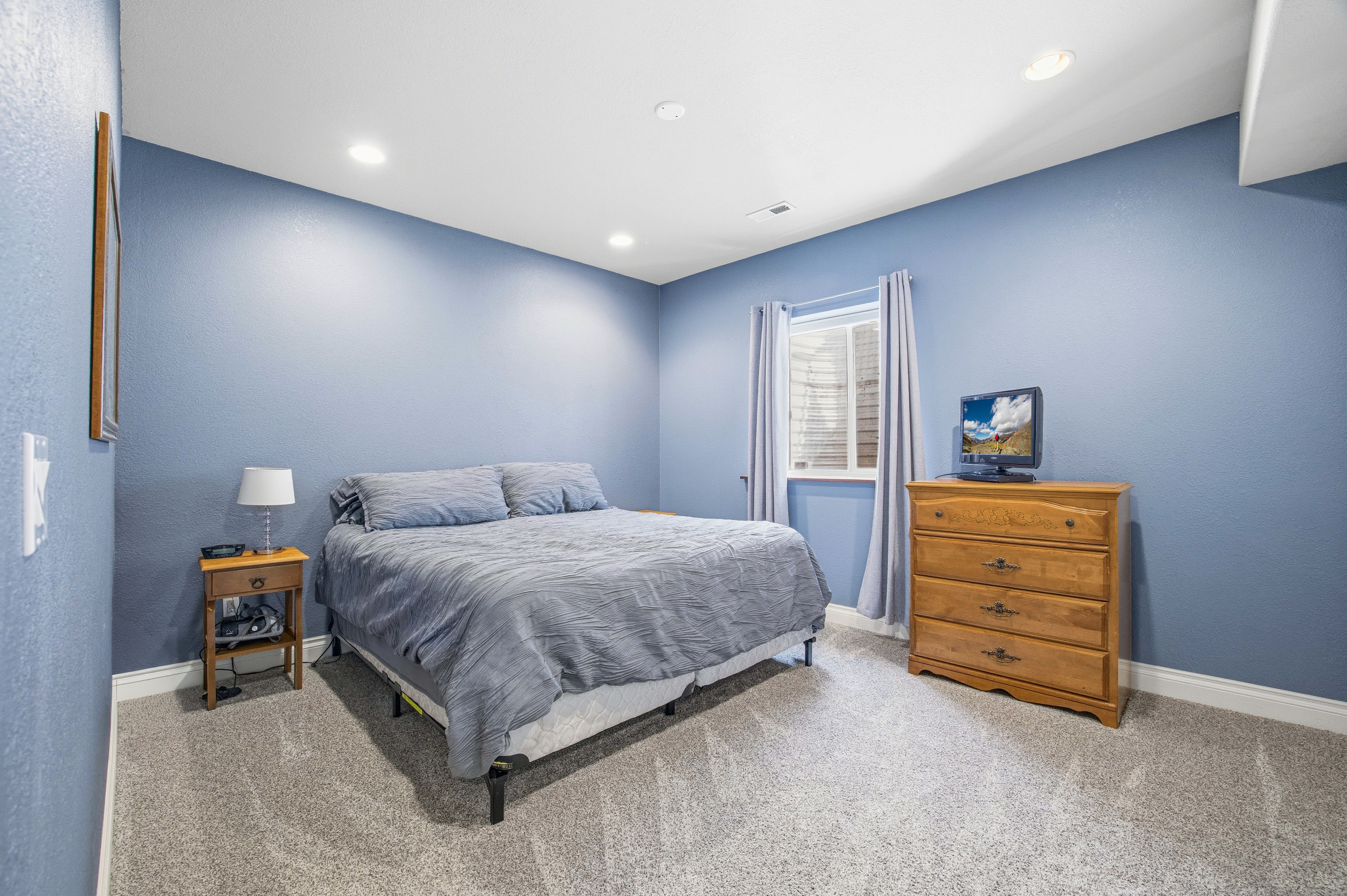  Set on a private cul-de-sac in one of Old Eagle