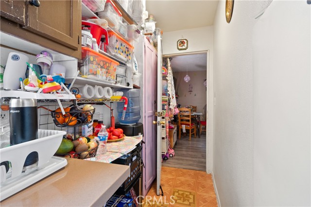 Los Angeles, California, 90044, United States, 2 Bedrooms Bedrooms, ,Residential,For Sale,1869360