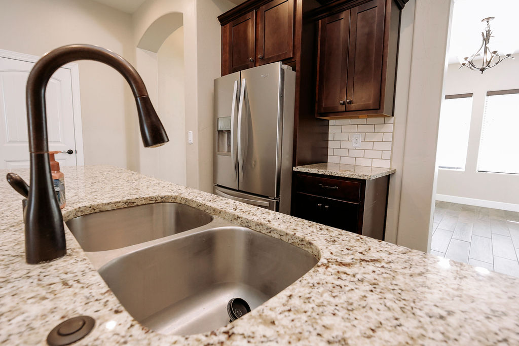 Carlsbad, New Mexico, 88220, United States, 4 Bedrooms Bedrooms, ,3 BathroomsBathrooms,Residential,For Sale,1975049