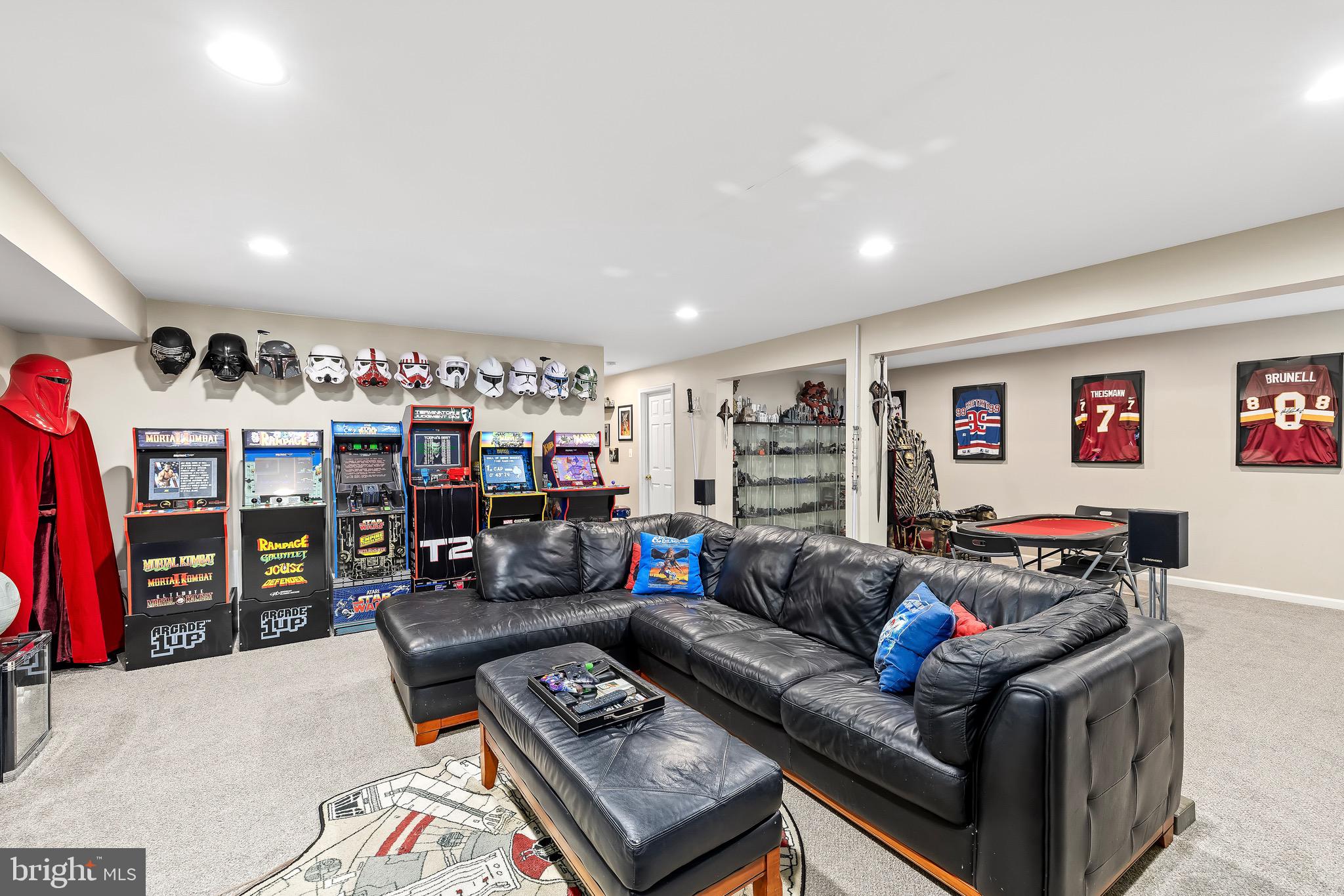 Fredericksburg, Virginia, 22401, United States, 4 Bedrooms Bedrooms, ,3 BathroomsBathrooms,Residential,For Sale,1927821