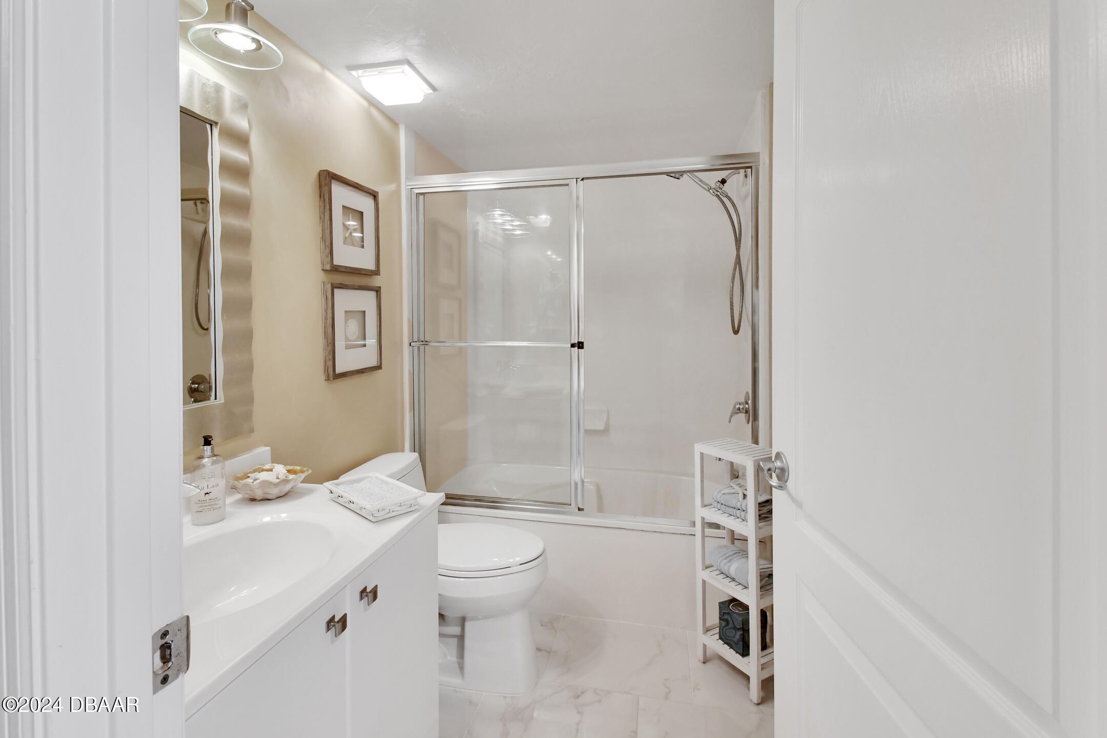 Daytona Beach Shores, Florida, 32118, United States, 2 Bedrooms Bedrooms, ,2 BathroomsBathrooms,Residential,For Sale,1924936