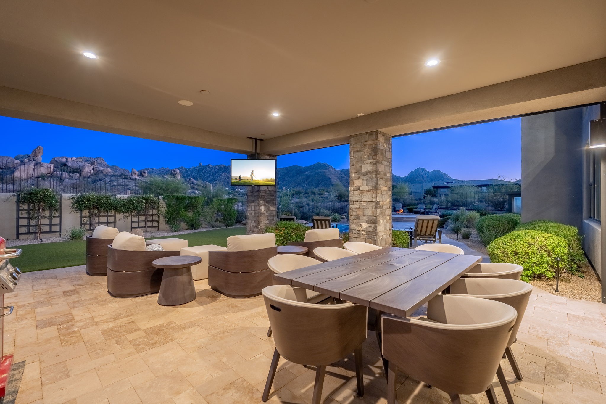  12423 E Desert Vista Dr  Scottsdale, AZ - 物件實景