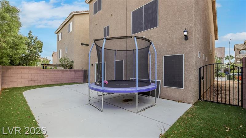 Las Vegas, Nevada, 89139, United States, 5 Bedrooms Bedrooms, ,4 BathroomsBathrooms,Residential,For Sale,1980975