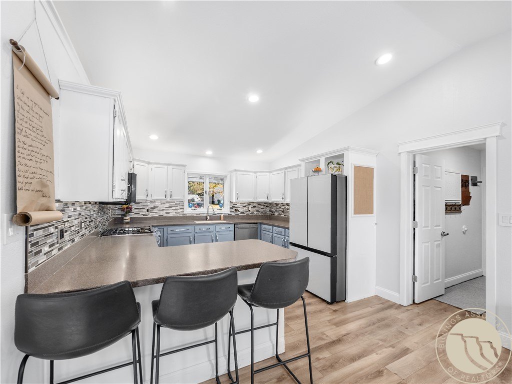 Billings, Montana, 59106, United States, 5 Bedrooms Bedrooms, ,3 BathroomsBathrooms,Residential,For Sale,1980401