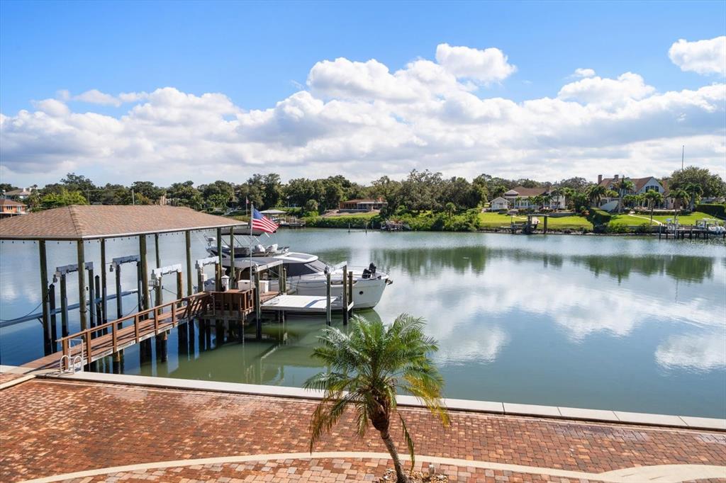 Largo, Florida, 33770, United States, 5 Bedrooms Bedrooms, ,4 BathroomsBathrooms,Residential,For Sale,2002964