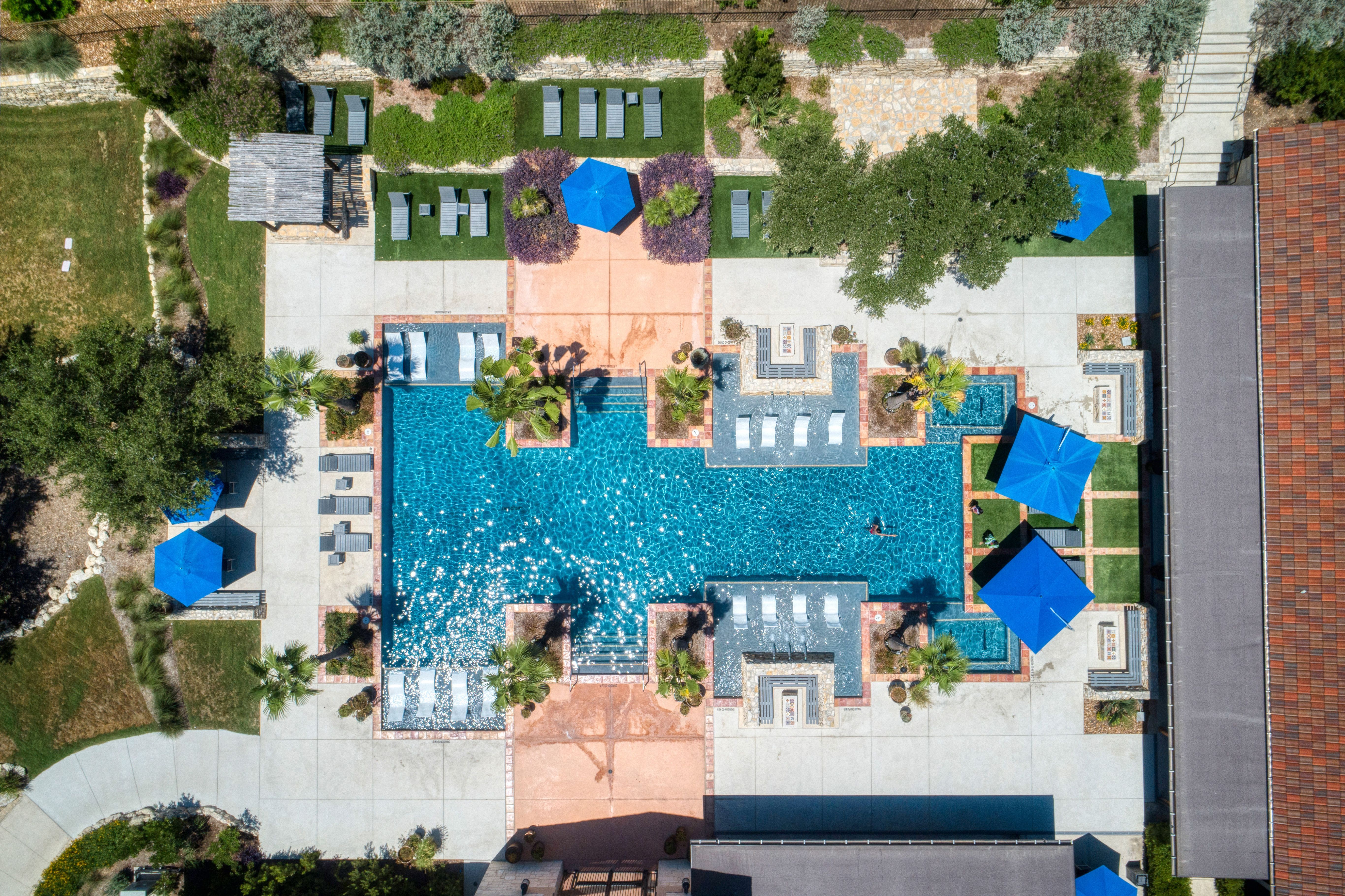  Hill County One Story, Modern Luxury Abundance of Extras - 物件實景