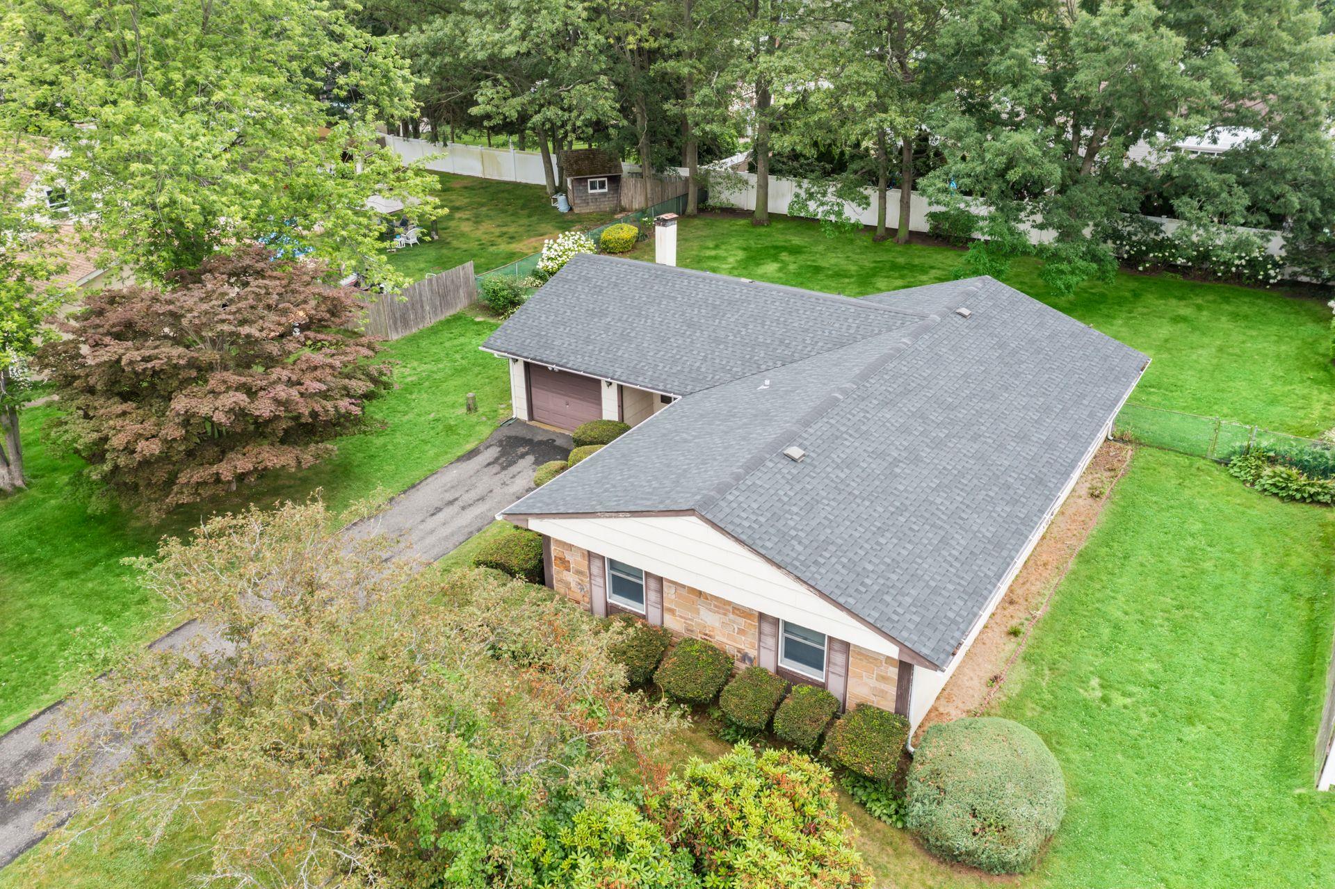 South Setauket, New York, 11720, United States, 3 Bedrooms Bedrooms, ,2 BathroomsBathrooms,Residential,For Sale,1865842
