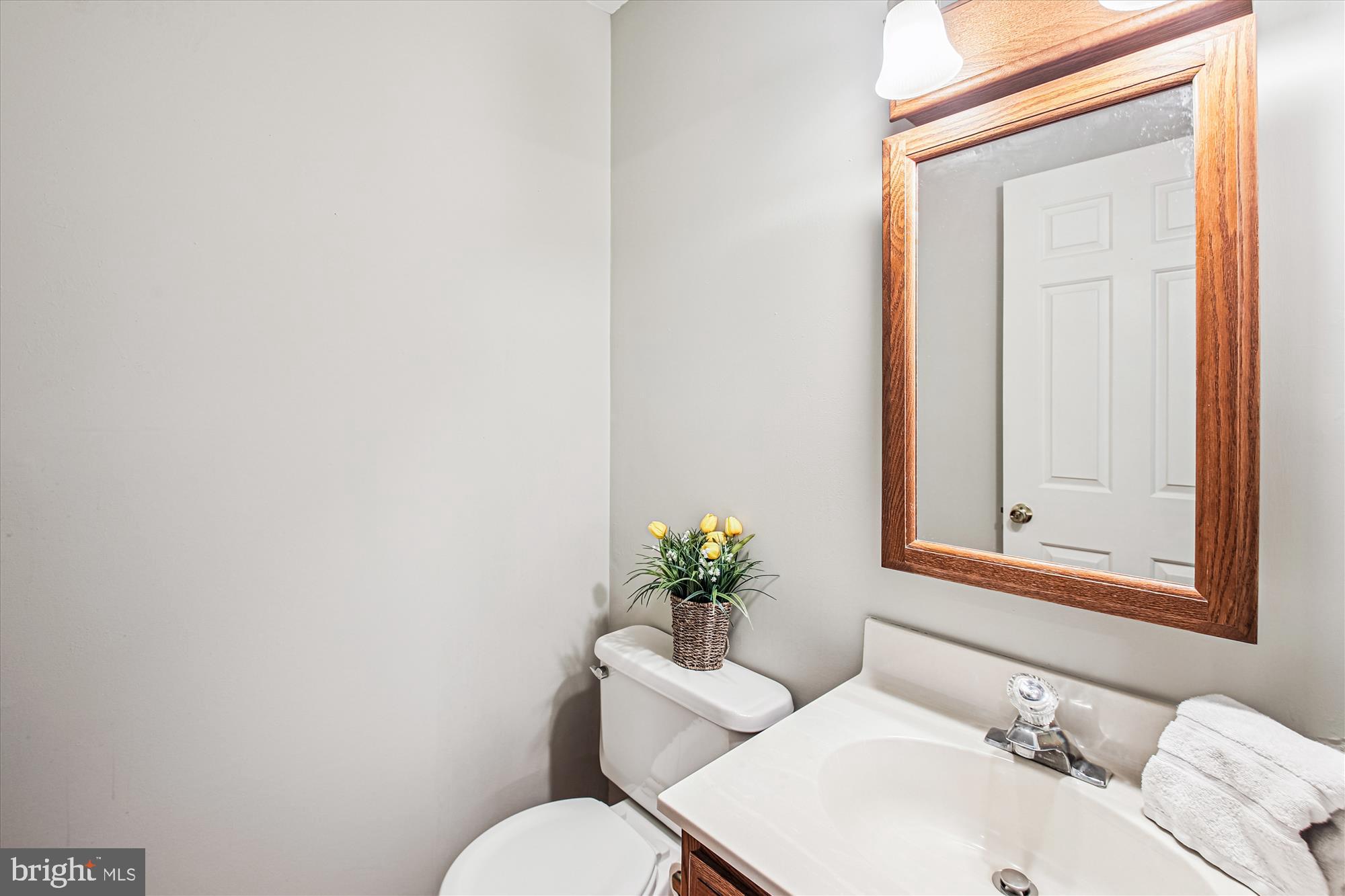 Arnold, Maryland, 21012, United States, 4 Bedrooms Bedrooms, ,3 BathroomsBathrooms,Residential,For Sale,1979079