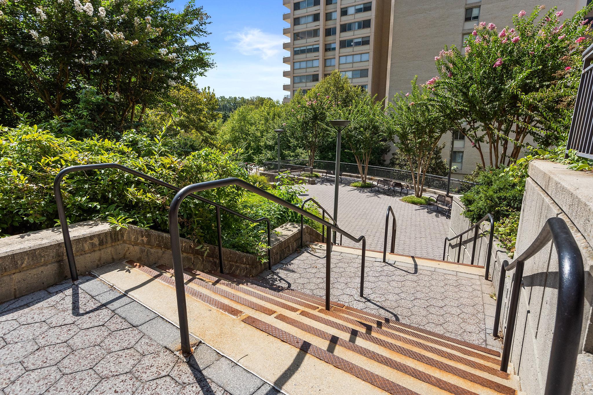  4601 N N Park Avenue N, Chevy Chase, MD, 20815 - 物件實景