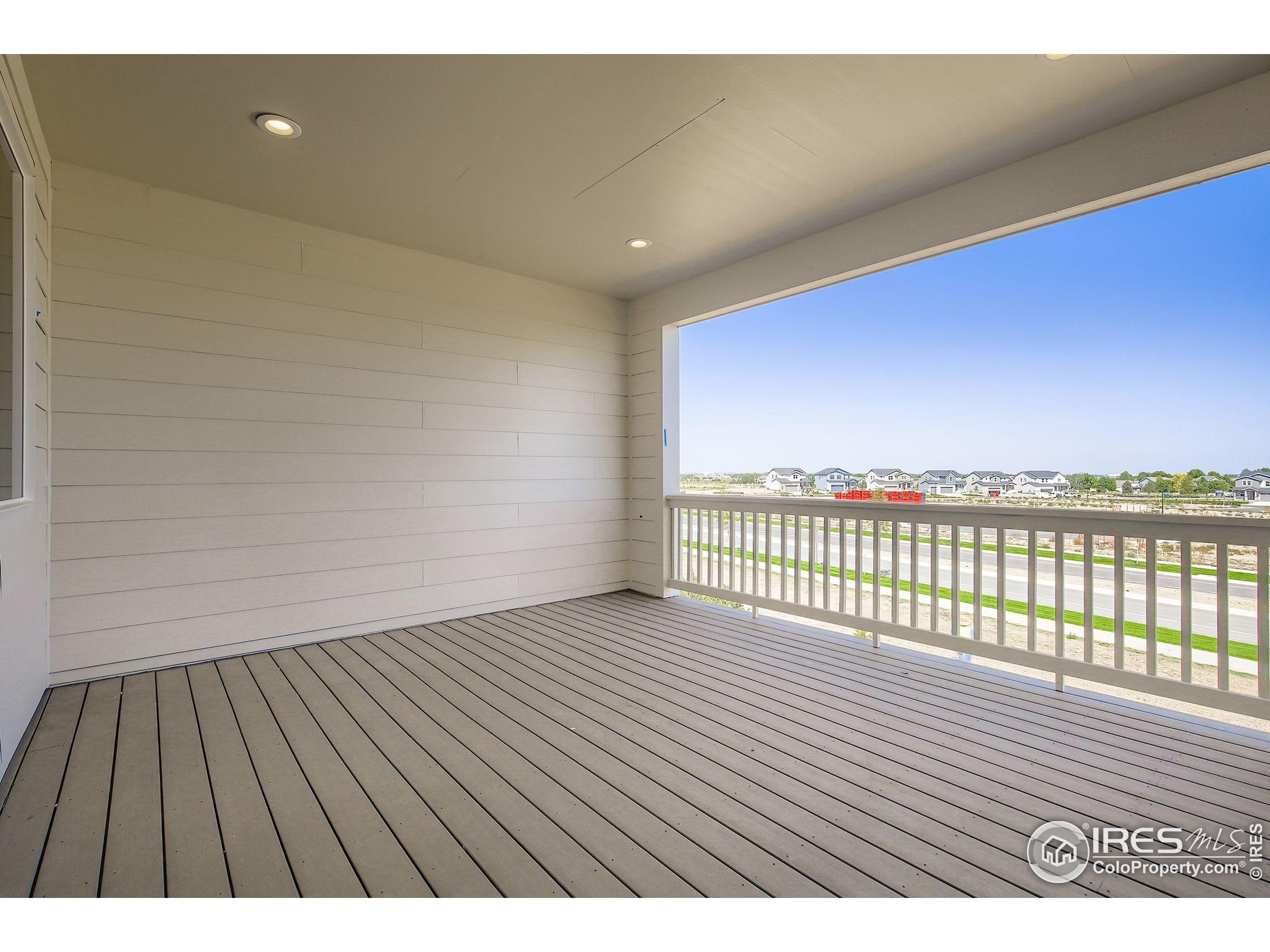 Loveland, Colorado, 80538, United States, 5 Bedrooms Bedrooms, ,6 BathroomsBathrooms,Residential,For Sale,1913101