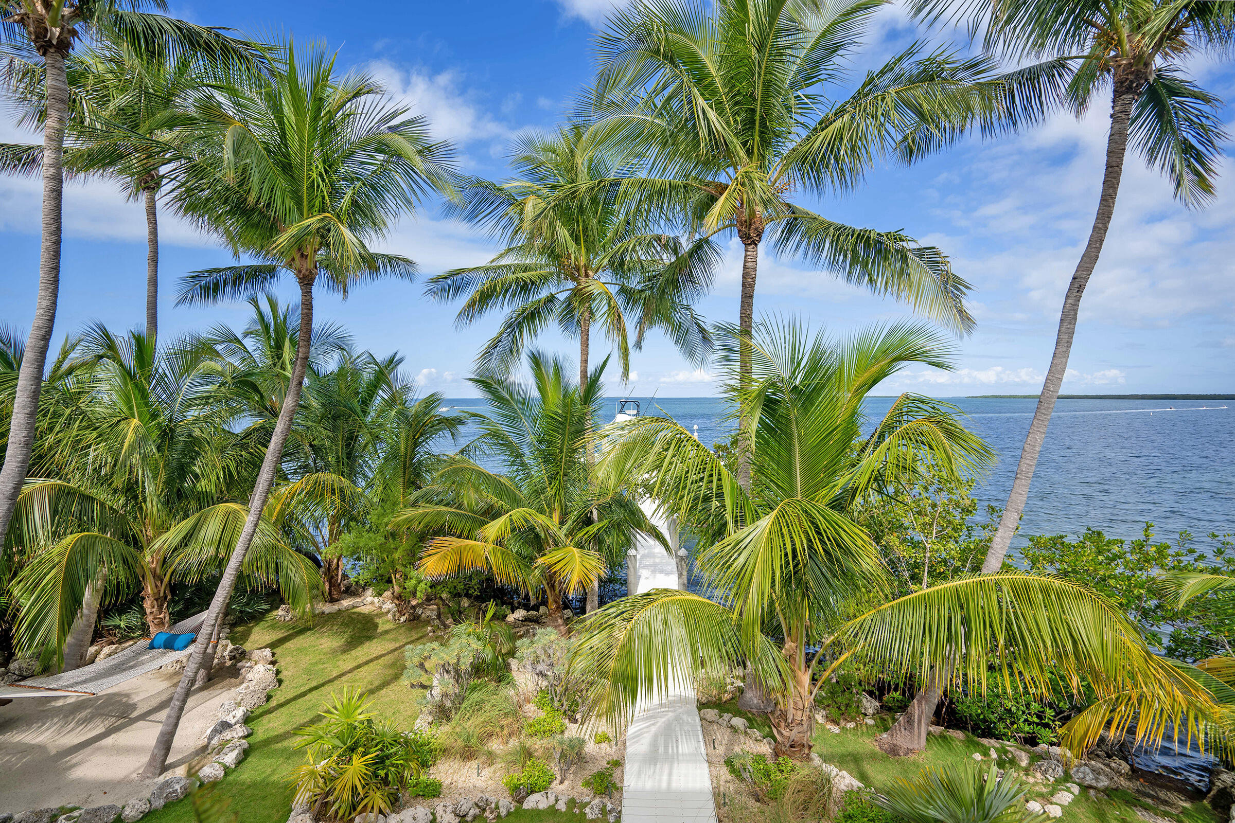 Islamorada, Florida, 33036, United States, 3 Bedrooms Bedrooms, ,3 BathroomsBathrooms,Residential,For Sale,1857577