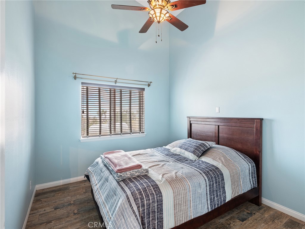 Pinon Hills, California, 92372, United States, 5 Bedrooms Bedrooms, ,3 BathroomsBathrooms,Residential,For Sale,1993354