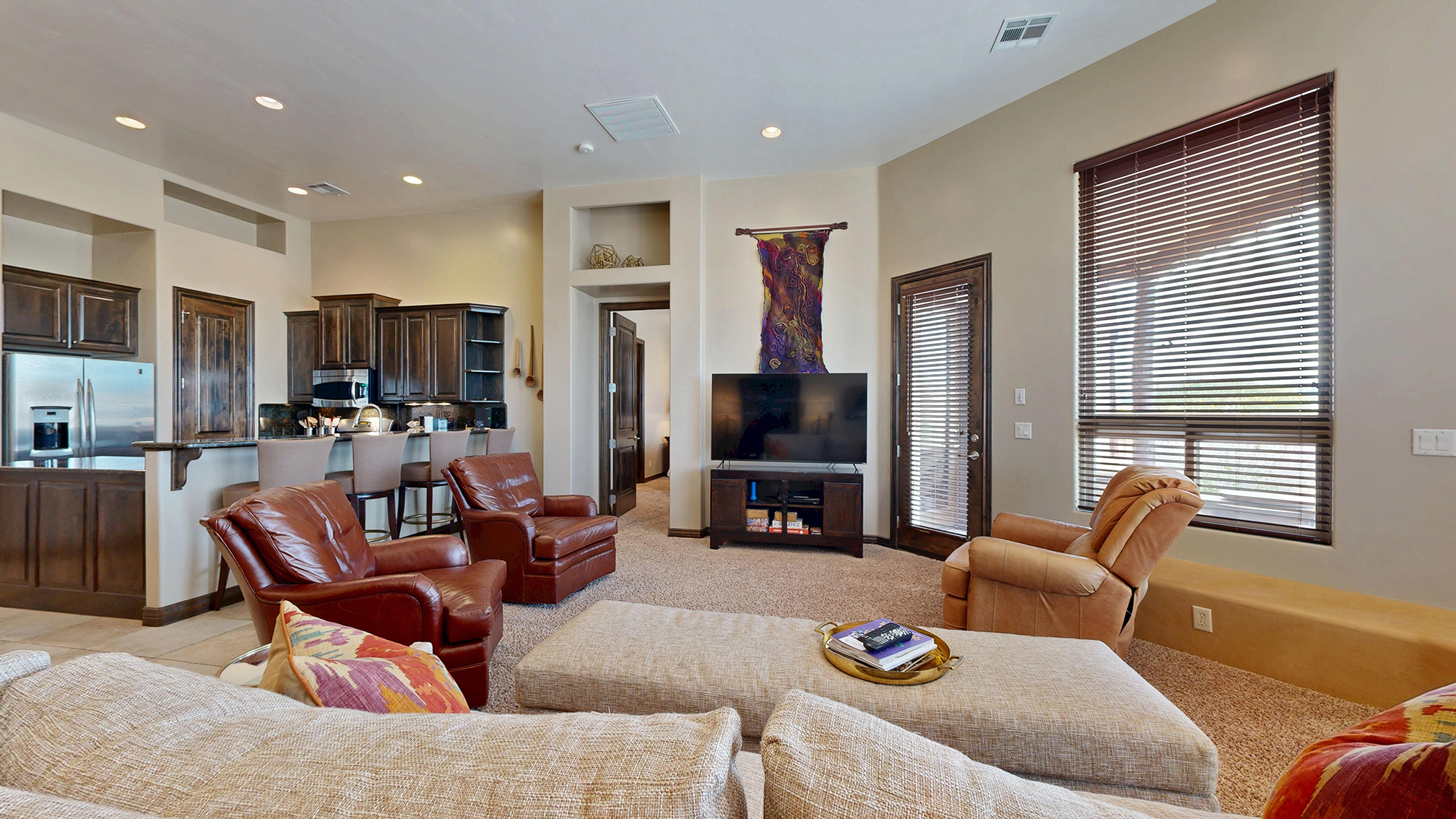 Alto, New Mexico, 88312, United States, 3 Bedrooms Bedrooms, ,3 BathroomsBathrooms,Residential,For Sale,1882409