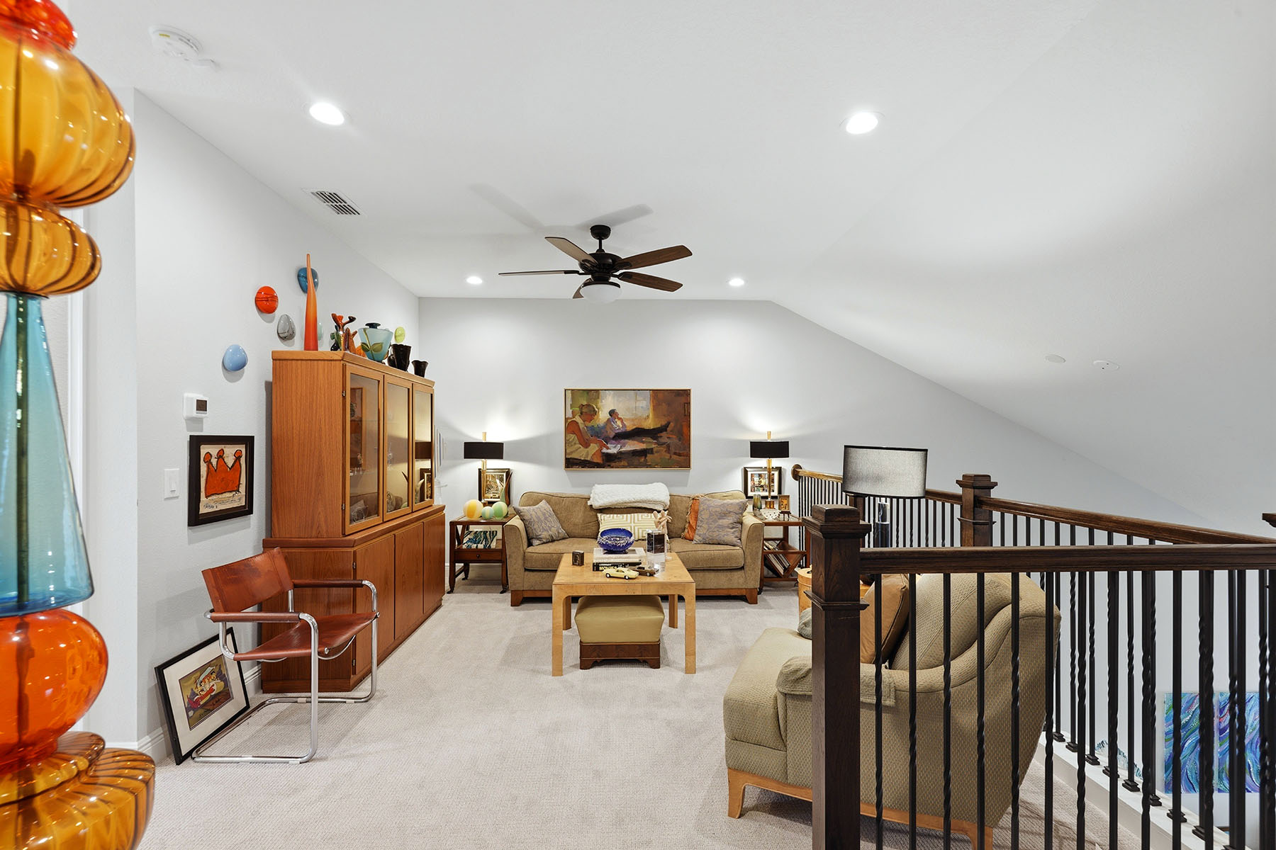  ENCLAVE/FRST LAKES - 物件實景