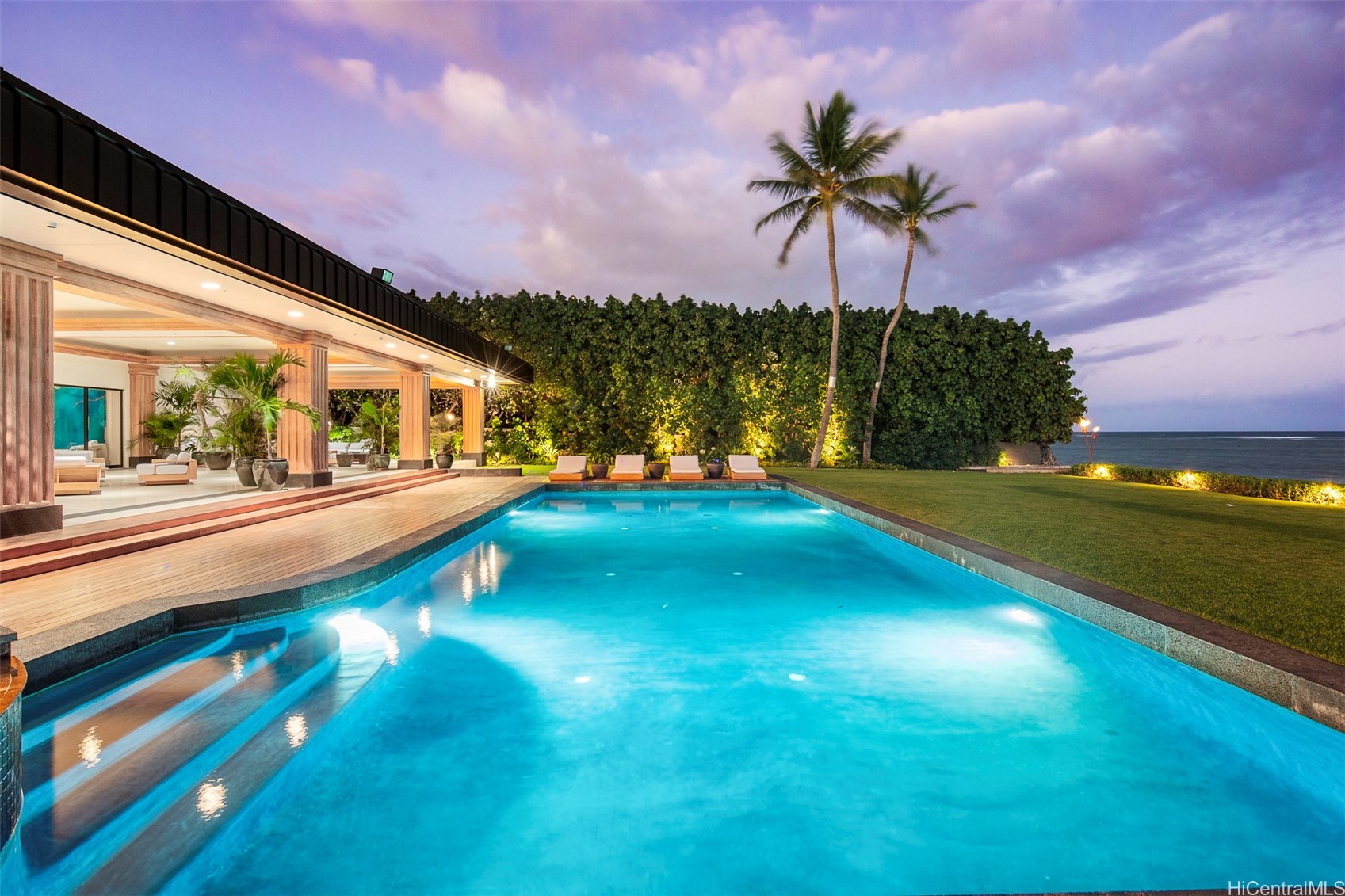 Honolulu, Hawaii, 96816, United States, 6 Bedrooms Bedrooms, ,8 BathroomsBathrooms,Residential,For Sale,1766814