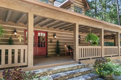 Murphy, North Carolina, 28906, United States, 3 Bedrooms Bedrooms, ,6 BathroomsBathrooms,Residential,For Sale,1933143