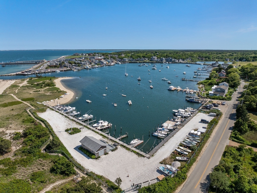 Oak Bluffs, Massachusetts, 02557, United States, 8 Bedrooms Bedrooms, ,9 BathroomsBathrooms,Residential,For Sale,1848541
