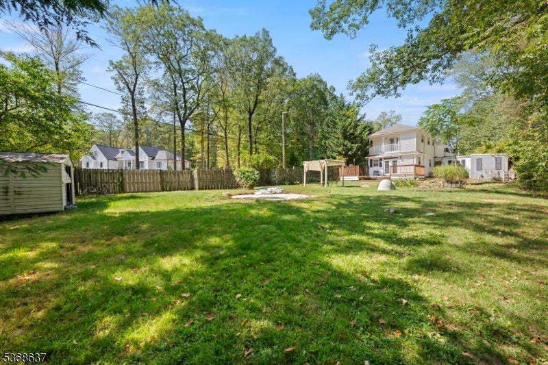 Rockaway Twp., New Jersey, 07005, United States, 9 Bedrooms Bedrooms, ,4 BathroomsBathrooms,Residential,For Sale,1979468