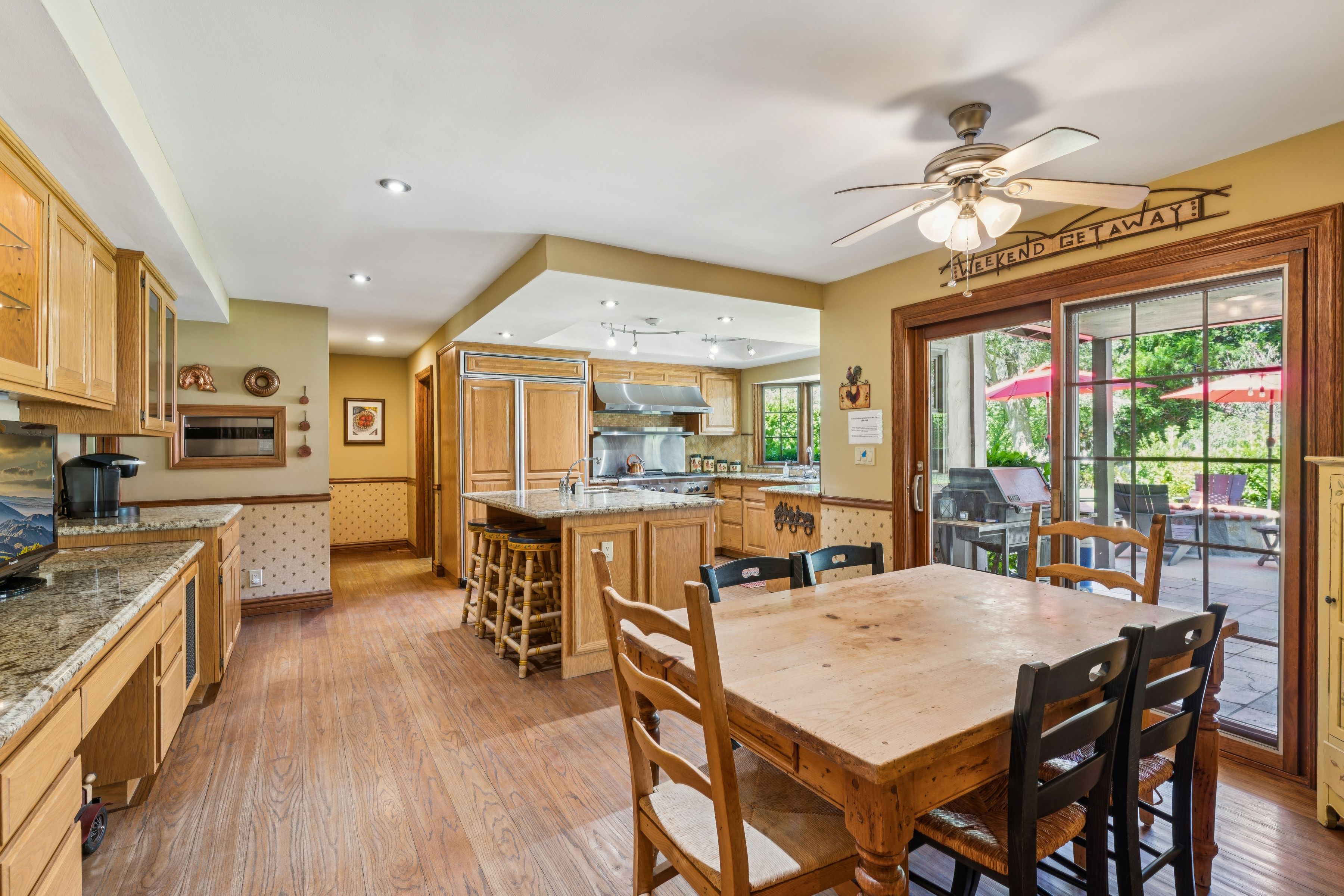  28476 North Shore Road, Lake Arrowhead, CA 92352 - 物件實景