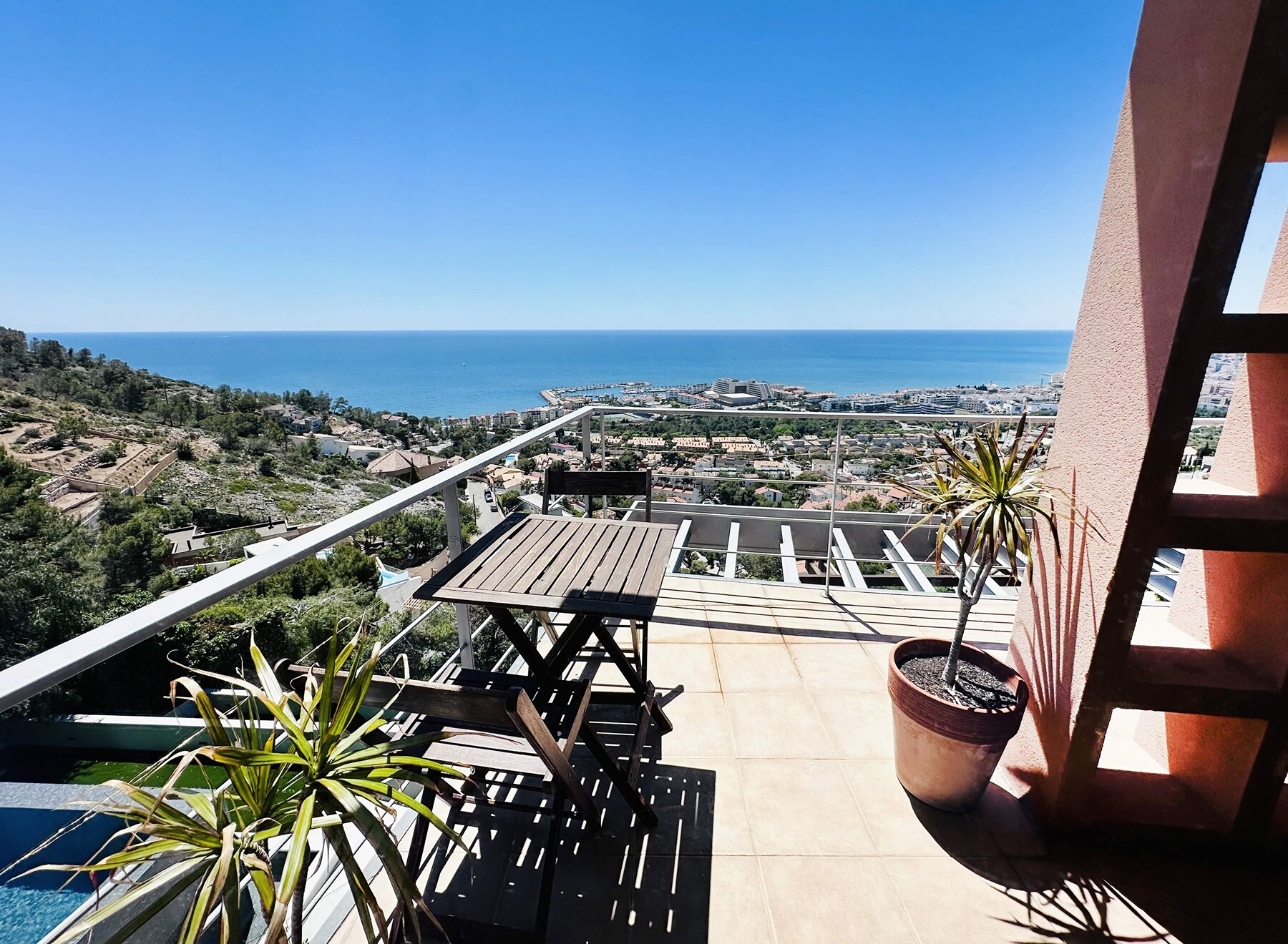  Large south facing villa with breathtaking sea views in Levantina - 物件實景