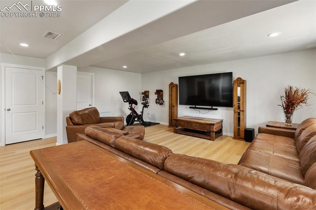 Peyton, Colorado, 80831, United States, 5 Bedrooms Bedrooms, ,4 BathroomsBathrooms,Residential,For Sale,1972571