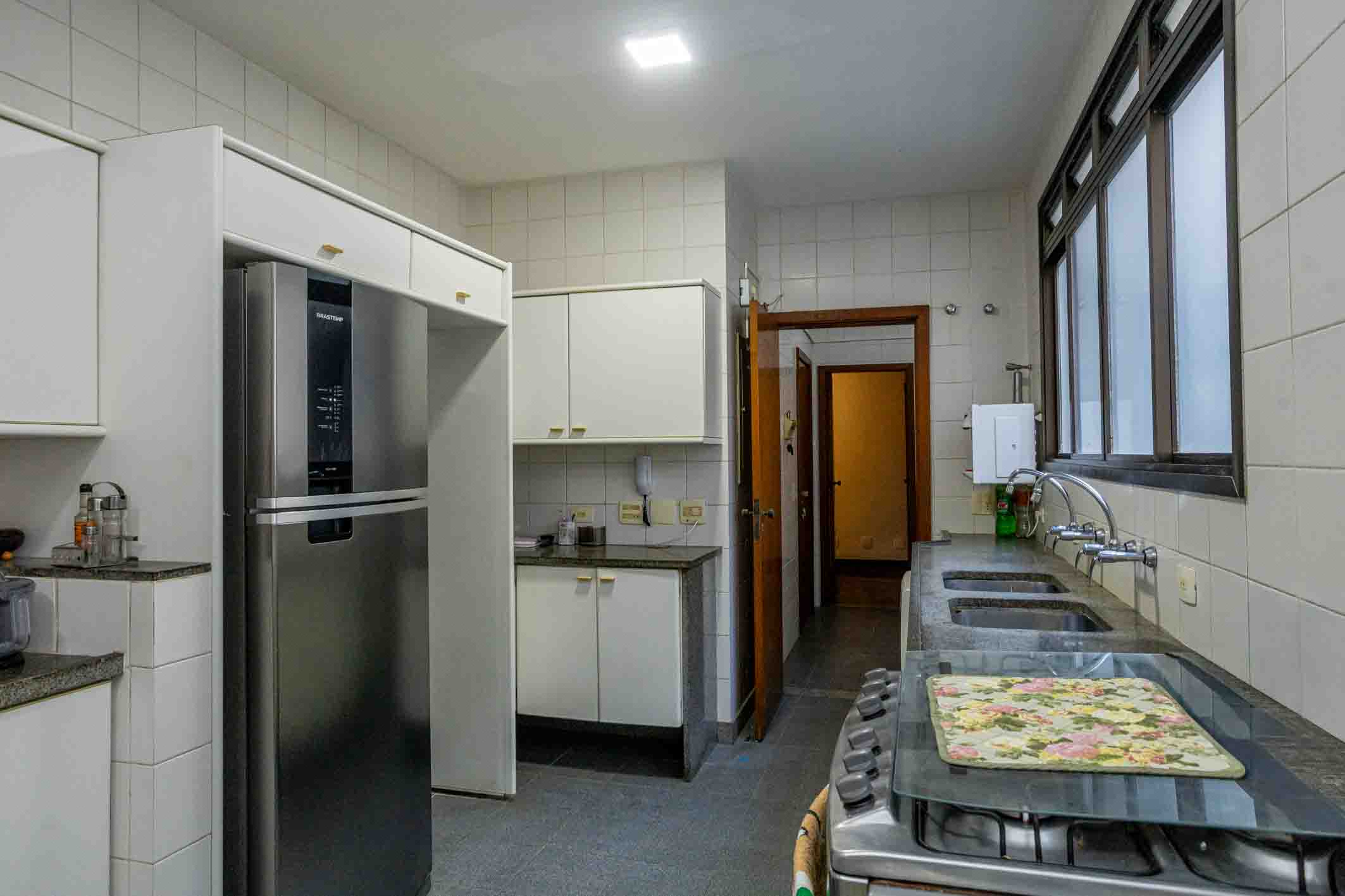  Apartment with Balcony and Four Bedrooms in the Ipanema Quadrilateral - 物件實景
