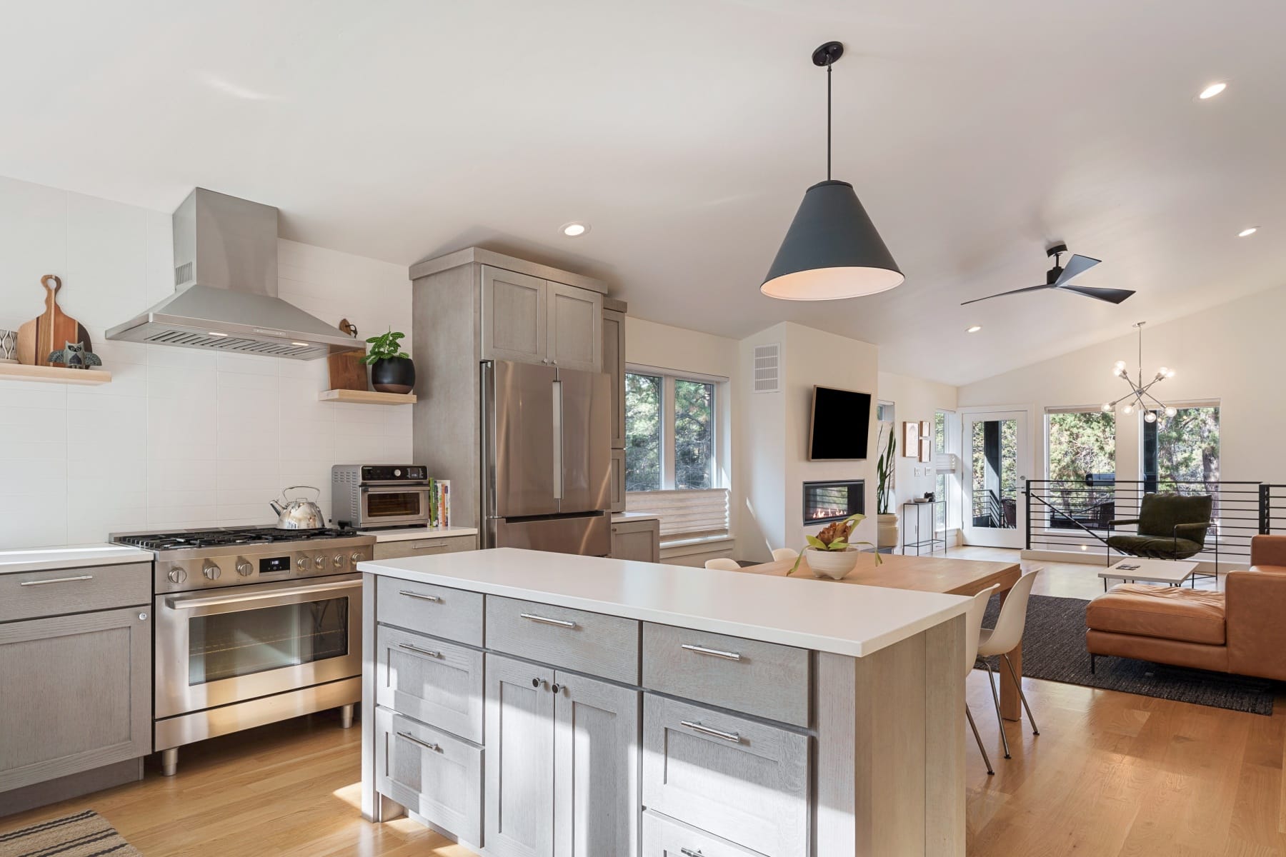  61552 Oakwood Place #1 & 2 Bend, OR 97702 - 物件實景