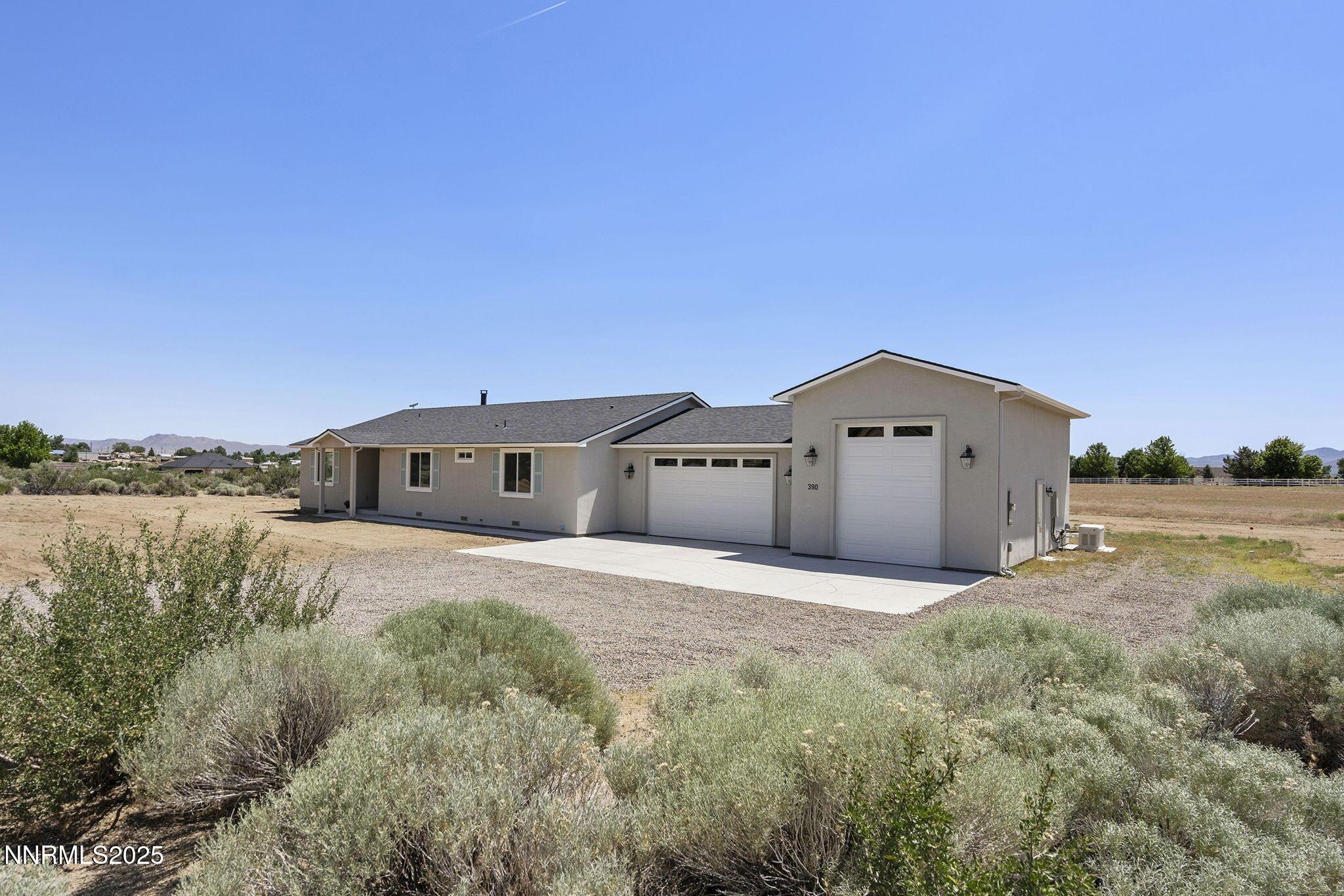 Smith Valley, Nevada, 89444, United States, 4 Bedrooms Bedrooms, ,3 BathroomsBathrooms,Residential,For Sale,1848562