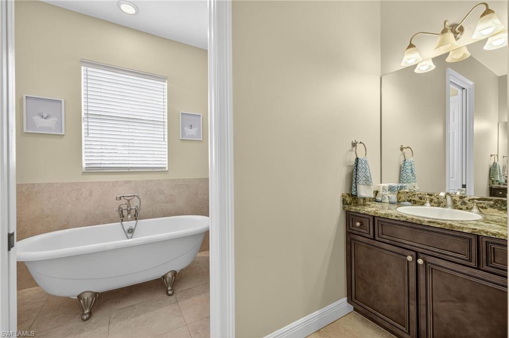 Cape Coral, Florida, 33904, United States, 5 Bedrooms Bedrooms, ,5 BathroomsBathrooms,Residential,For Sale,1947779