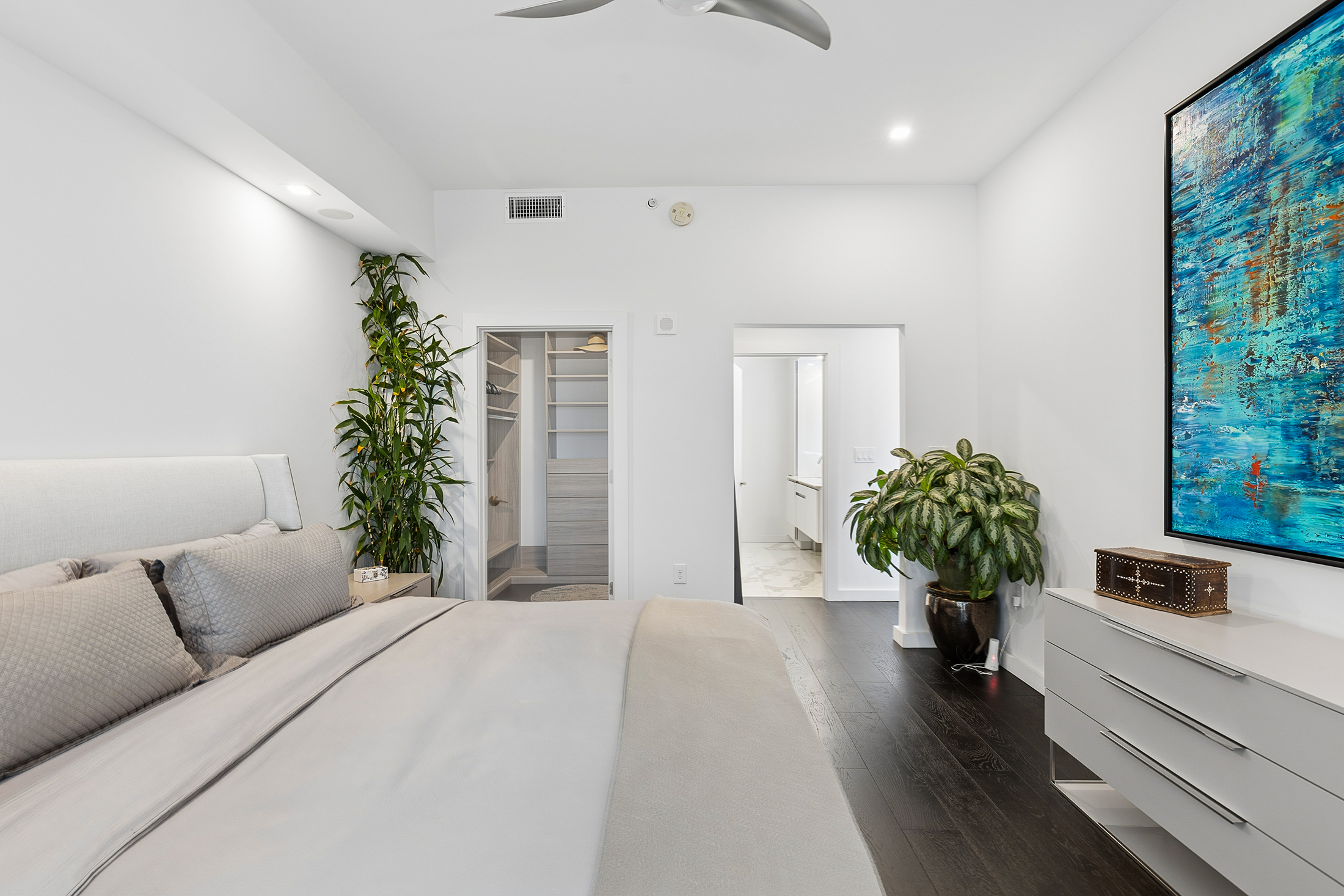  Exceptional One Bedroom Residence at Luxe - 物件實景