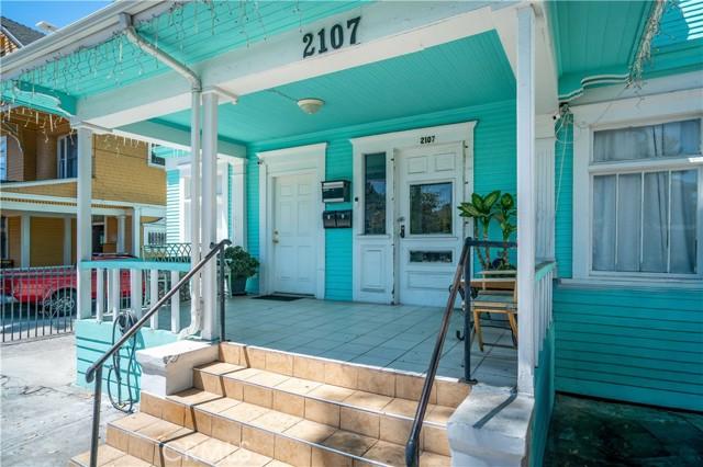 Los Angeles, California, 90007, United States, ,Residential,For Sale,1979301