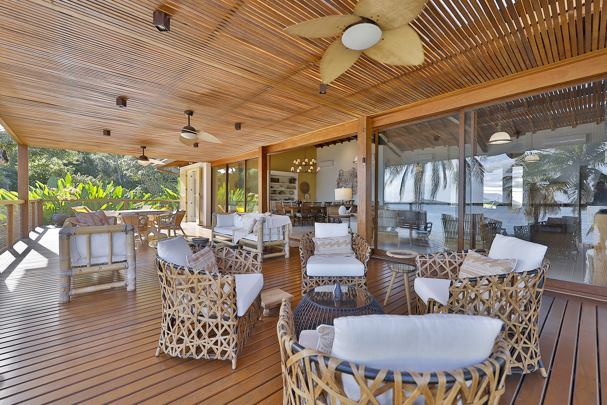  Beachfront house with a swimming pool and a gym - 物件實景