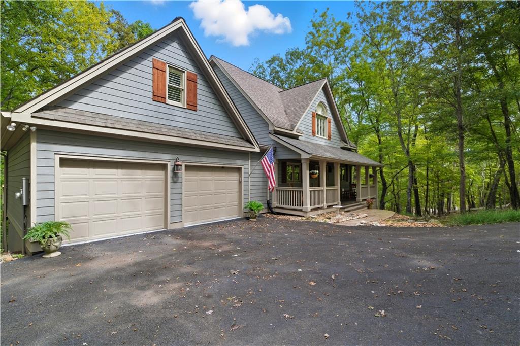 Big Canoe, Georgia, 30143, United States, 5 Bedrooms Bedrooms, ,5 BathroomsBathrooms,Residential,For Sale,1980685