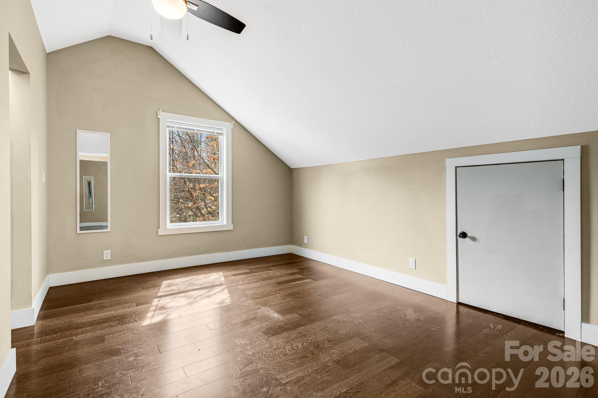 Asheville, North Carolina, 28803, United States, 5 Bedrooms Bedrooms, ,3 BathroomsBathrooms,Residential,For Sale,2025391
