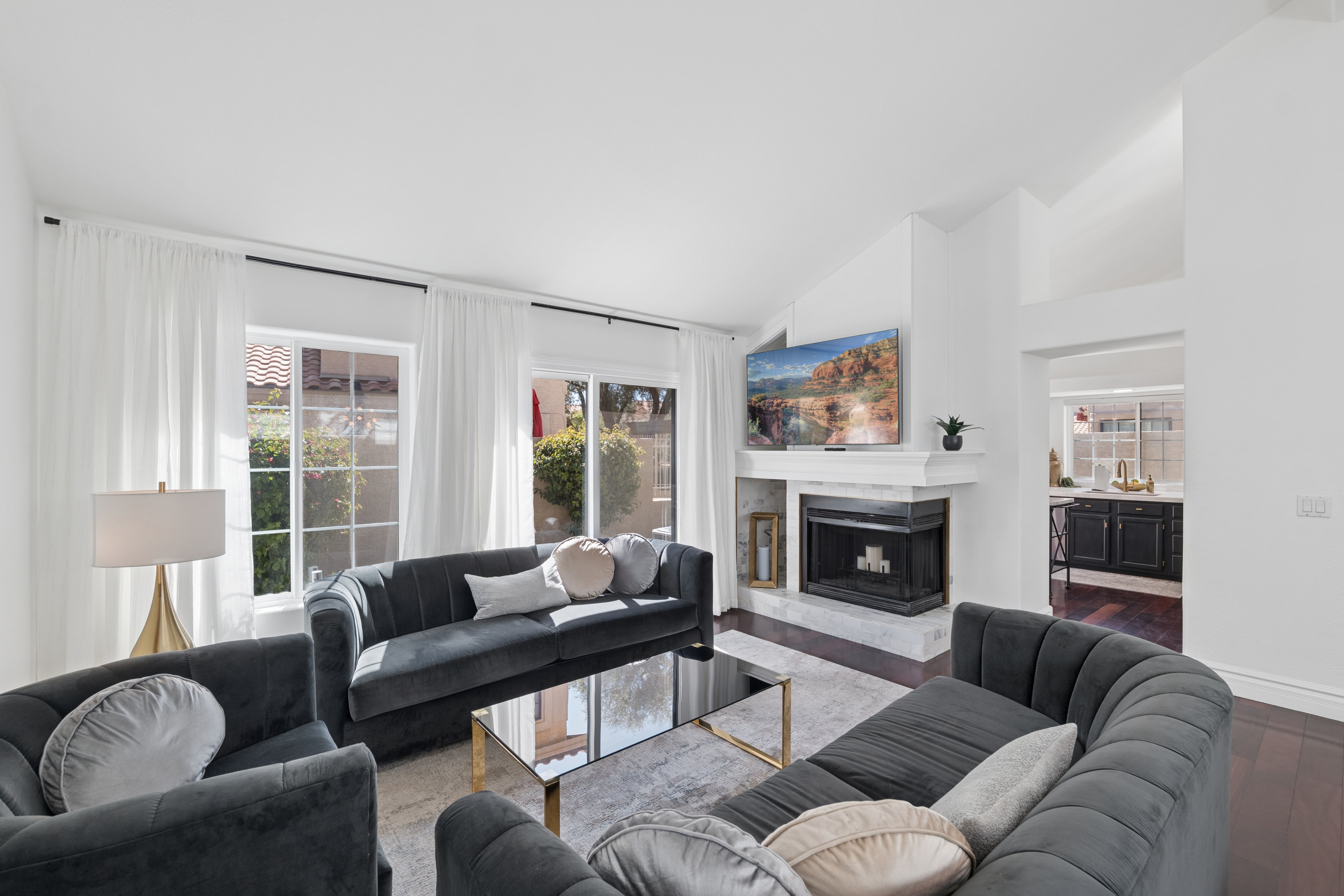  7925 E Pepper Tree Lane  Scottsdale, AZ - 物件實景