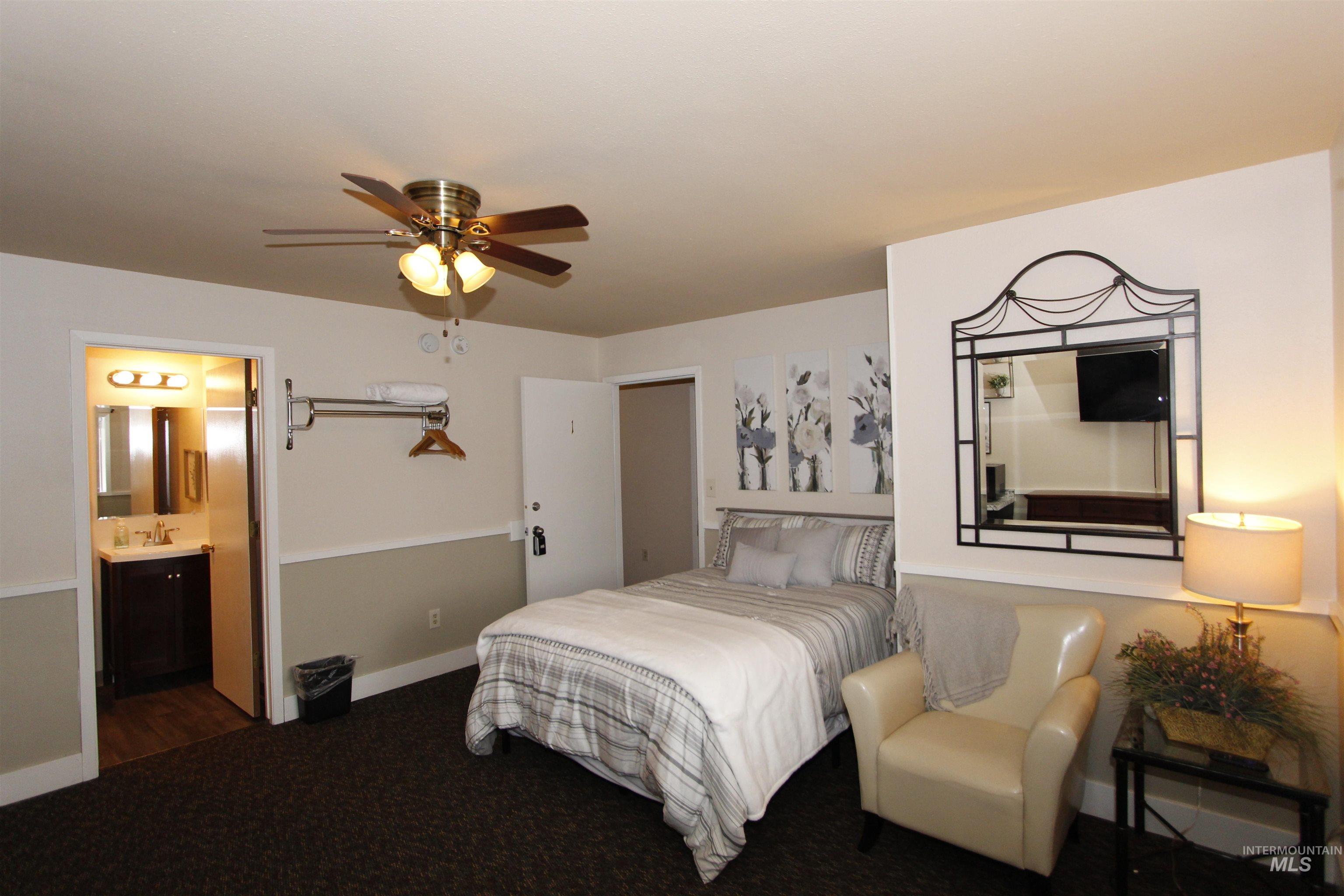 Asotin, Washington, 99402, United States, ,Residential,For Sale,1837718