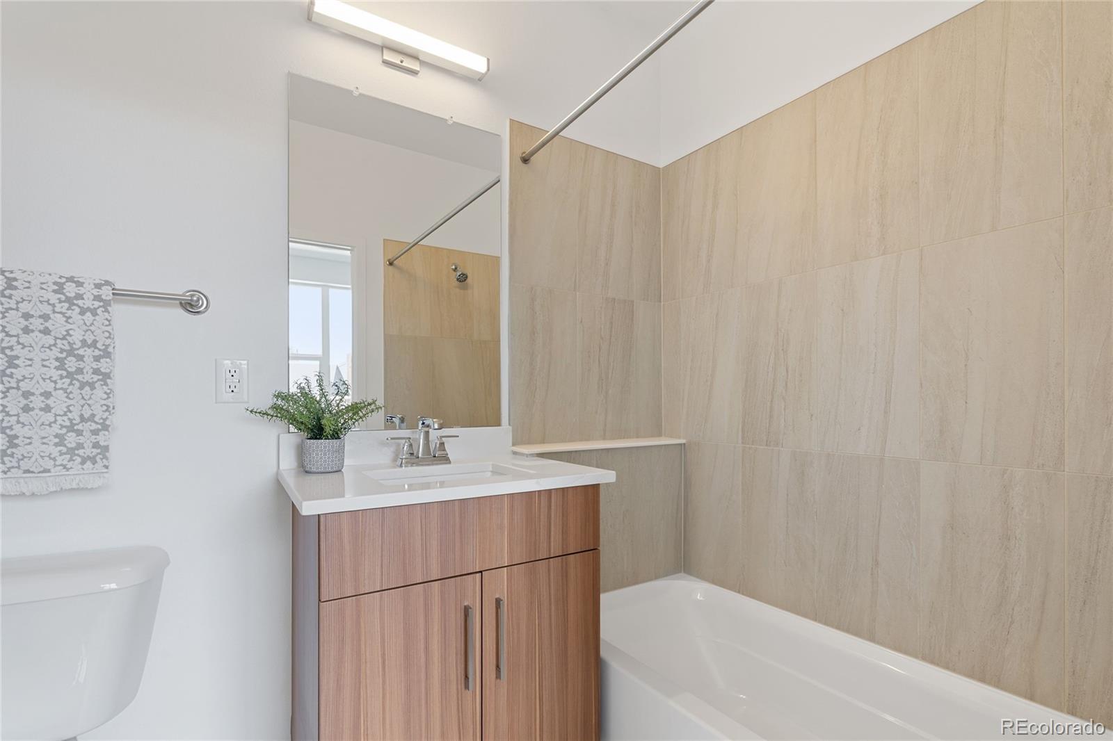 Denver, Colorado, 80231, United States, 3 Bedrooms Bedrooms, ,4 BathroomsBathrooms,Residential,For Sale,1875384