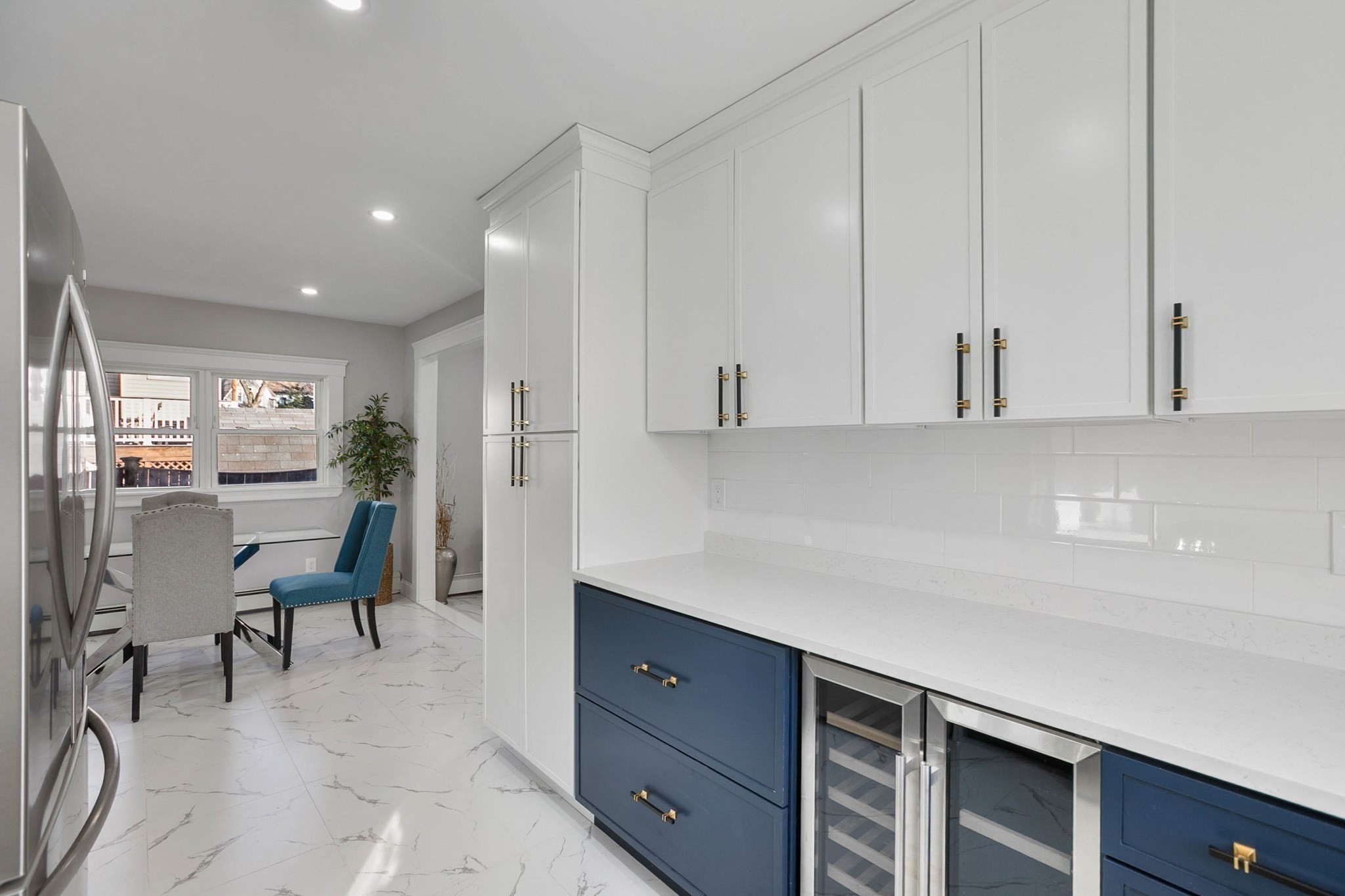 Lynn, Massachusetts, 01904, United States, 3 Bedrooms Bedrooms, ,2 BathroomsBathrooms,Residential,For Sale,2005585