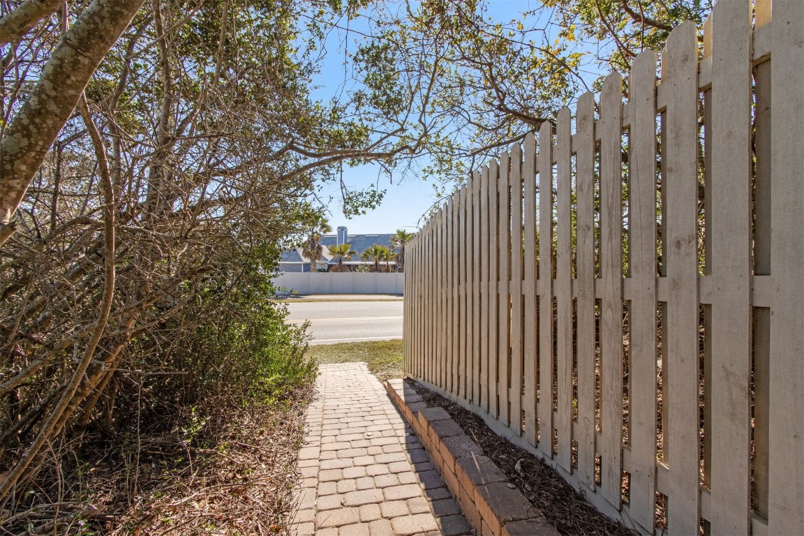 Fernandina Beach, Florida, 32034, United States, 3 Bedrooms Bedrooms, ,2 BathroomsBathrooms,Residential,For Sale,1935646