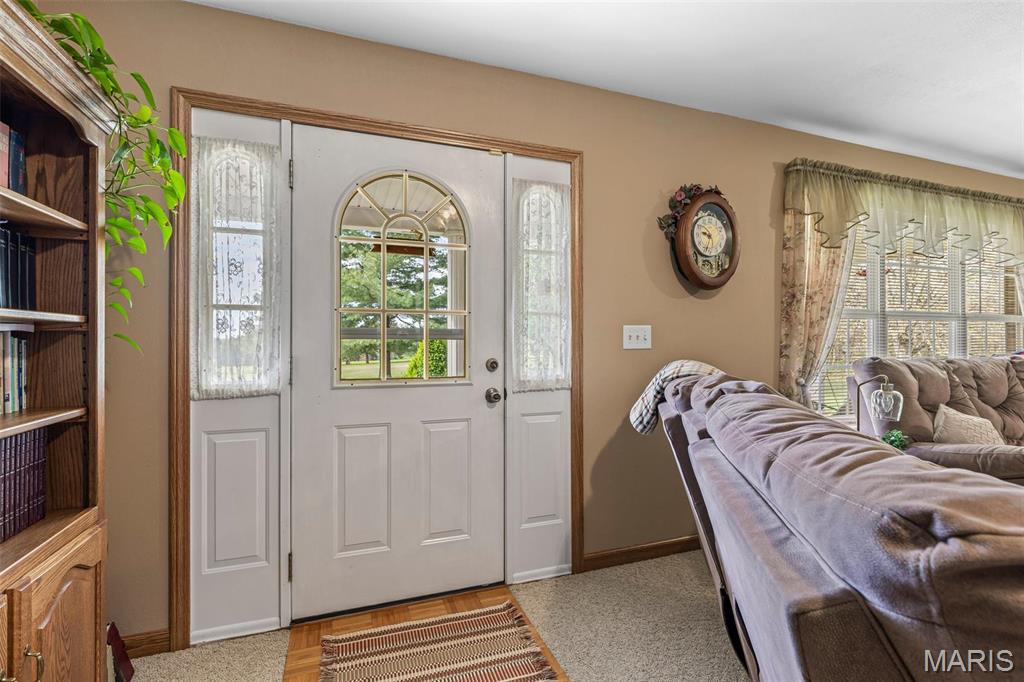 Farmington, Missouri, 63640, United States, 4 Bedrooms Bedrooms, ,3 BathroomsBathrooms,Residential,For Sale,1941808