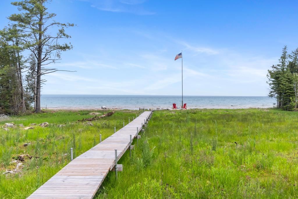 Cheboygan, Michigan, 49721, United States, 2 Bedrooms Bedrooms, ,1 BathroomBathrooms,Residential,For Sale,1856011