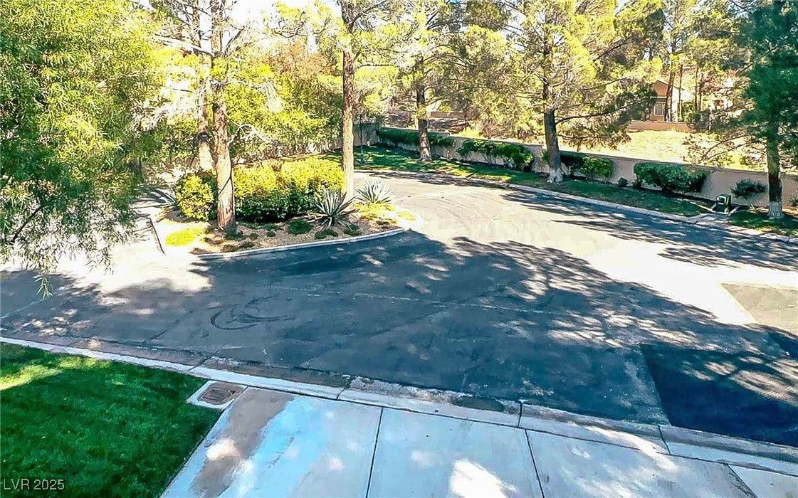 Las Vegas, Nevada, 89113, United States, 3 Bedrooms Bedrooms, ,3 BathroomsBathrooms,Residential,For Sale,2005645