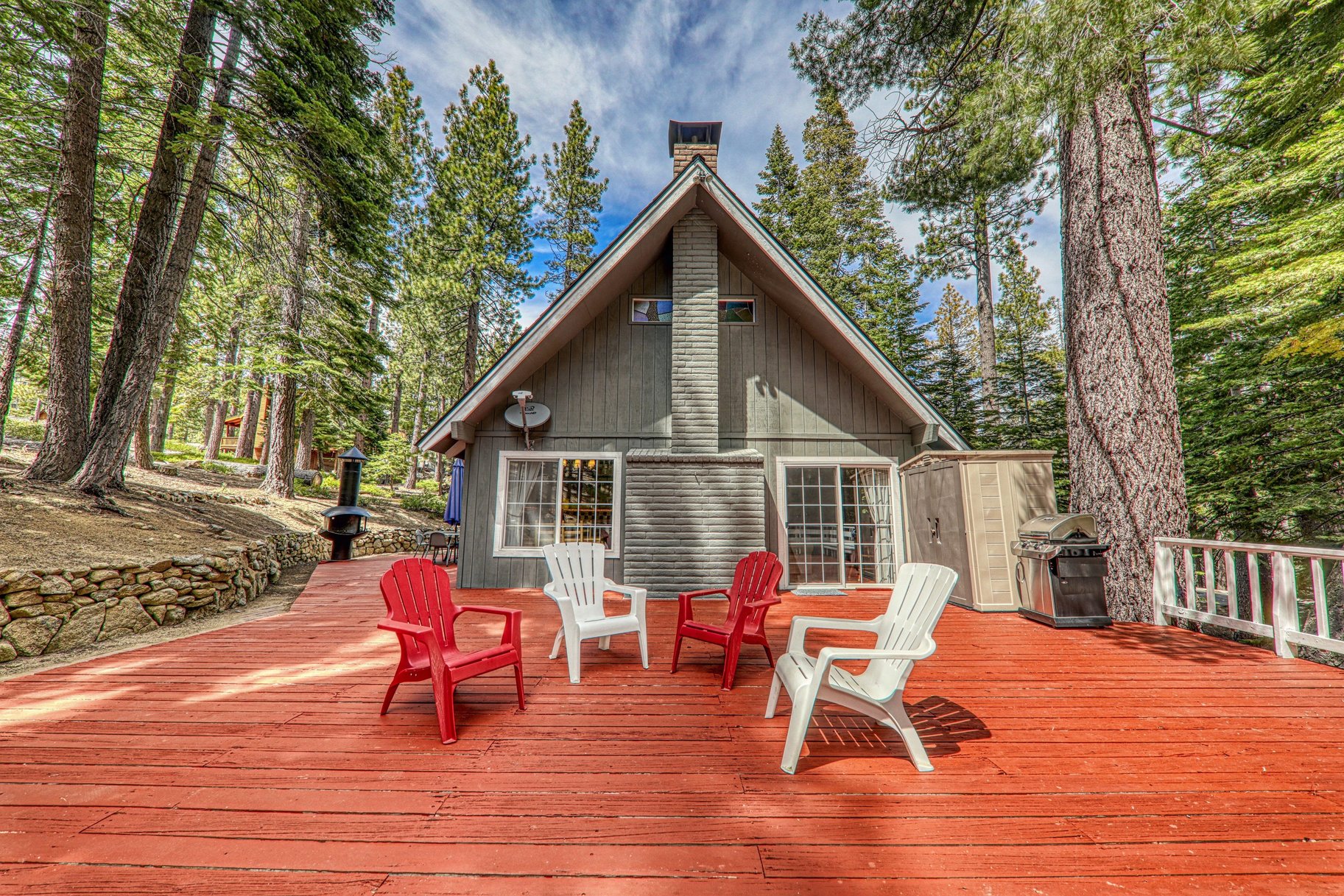  Lake Tahoe Sanctuary with HOA Pier, Beach, and Buoy Field - 物件實景