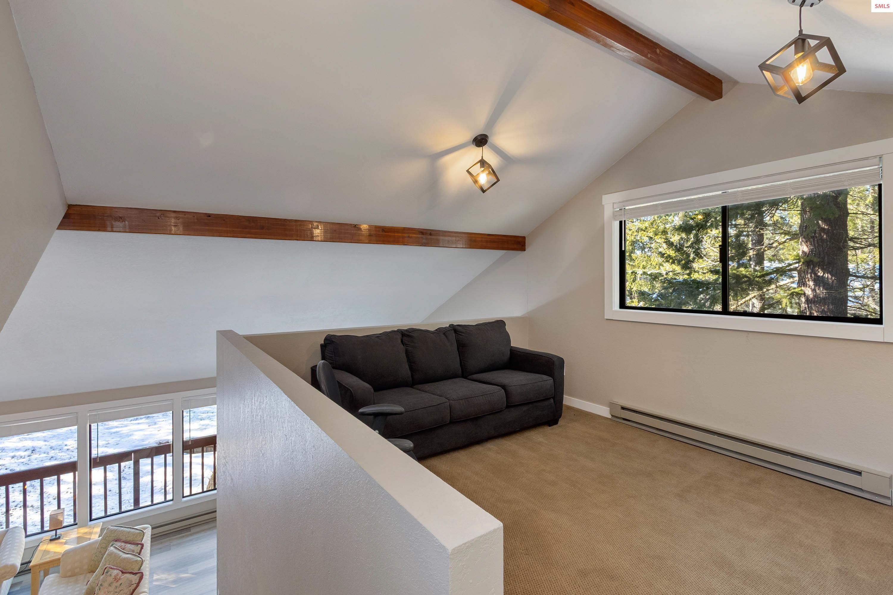 Sagle, Idaho, 83860, United States, 4 Bedrooms Bedrooms, ,2 BathroomsBathrooms,Residential,For Sale,2022483