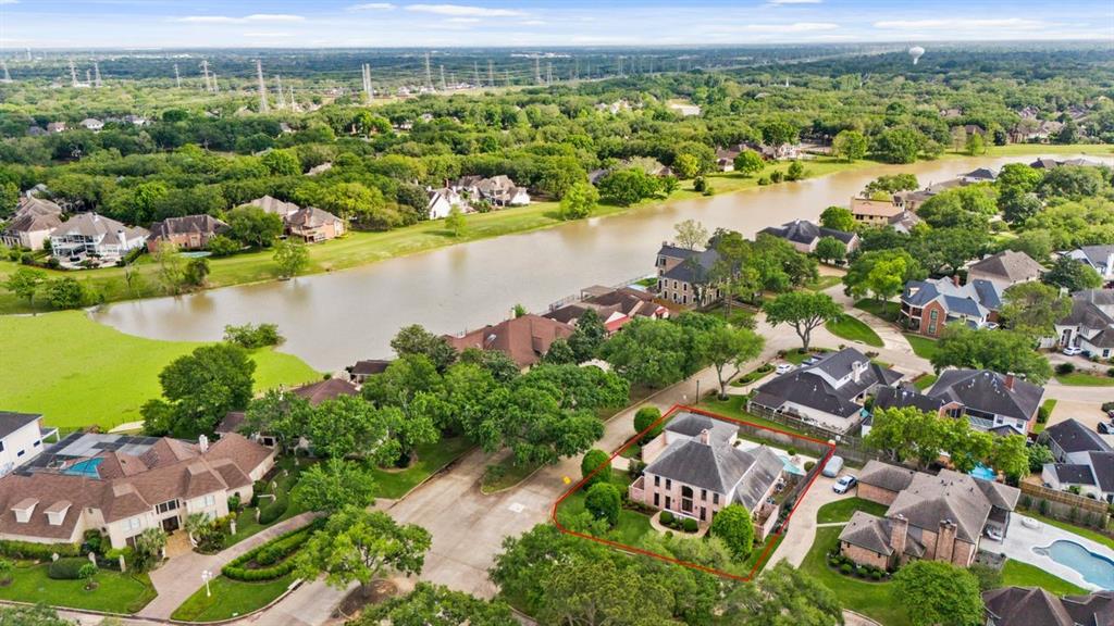 Sugar Land, Texas, 77478, United States, 4 Bedrooms Bedrooms, ,7 BathroomsBathrooms,Residential,For Sale,1778214