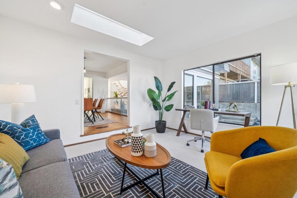 San Francisco, California, 94131, United States, 3 Bedrooms Bedrooms, ,3 BathroomsBathrooms,Residential,For Sale,1974039