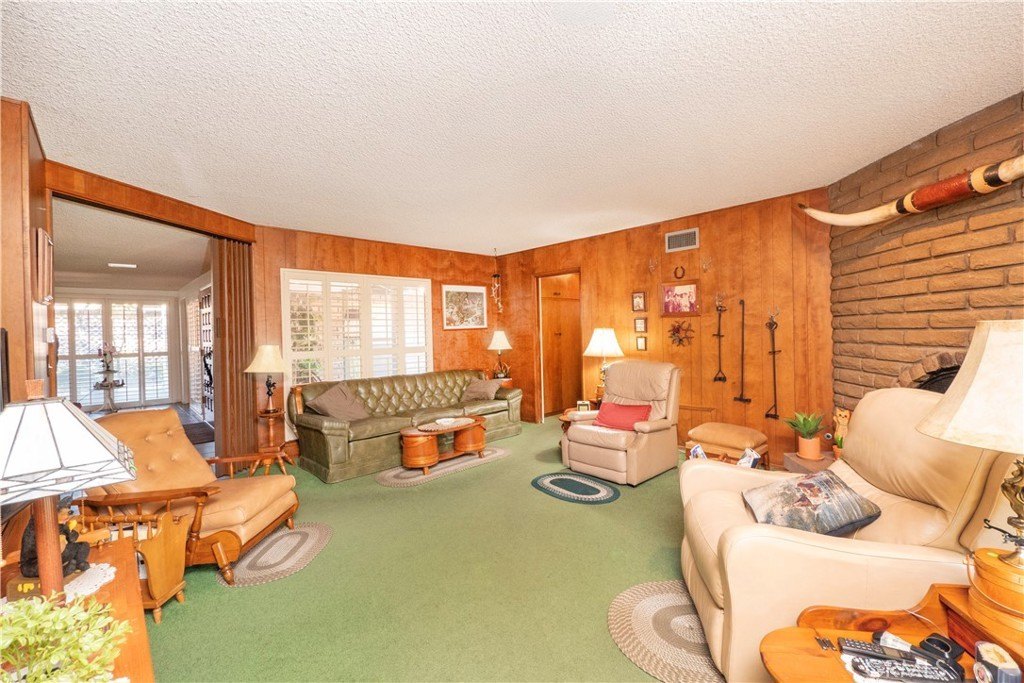 La Verne, California, 91750, United States, 3 Bedrooms Bedrooms, ,2 BathroomsBathrooms,Residential,For Sale,1981823